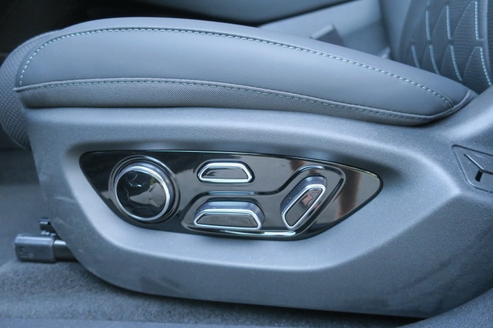 BYD Sealion 7 91,3 kWh Excellence AWD-image-6