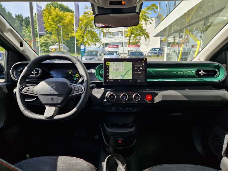 RENAULT Twingo E-Tech Urban Range techno-image-6