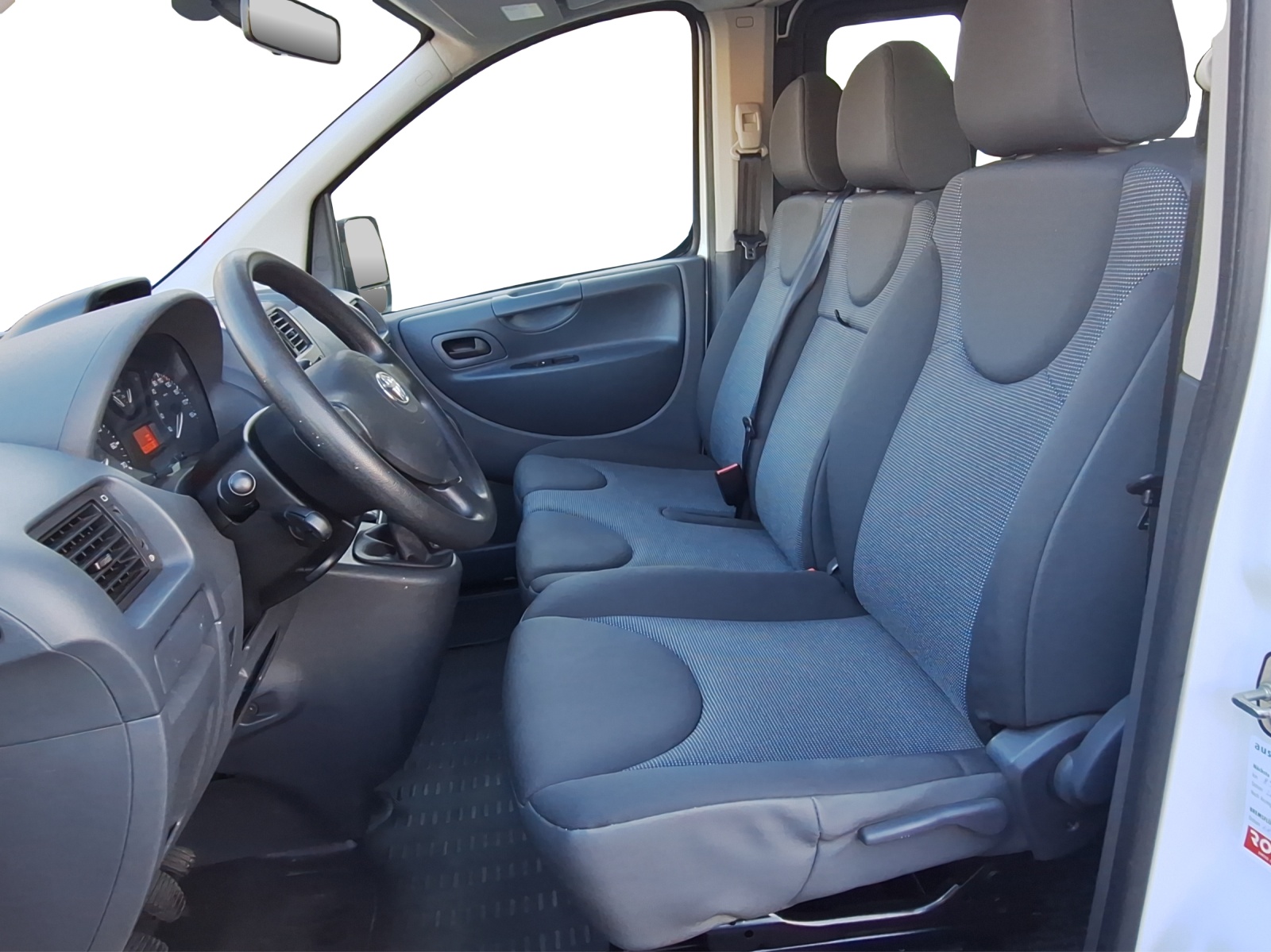 TOYOTA PROACE Crew Cab SWB 2.0 D Luna-image-4