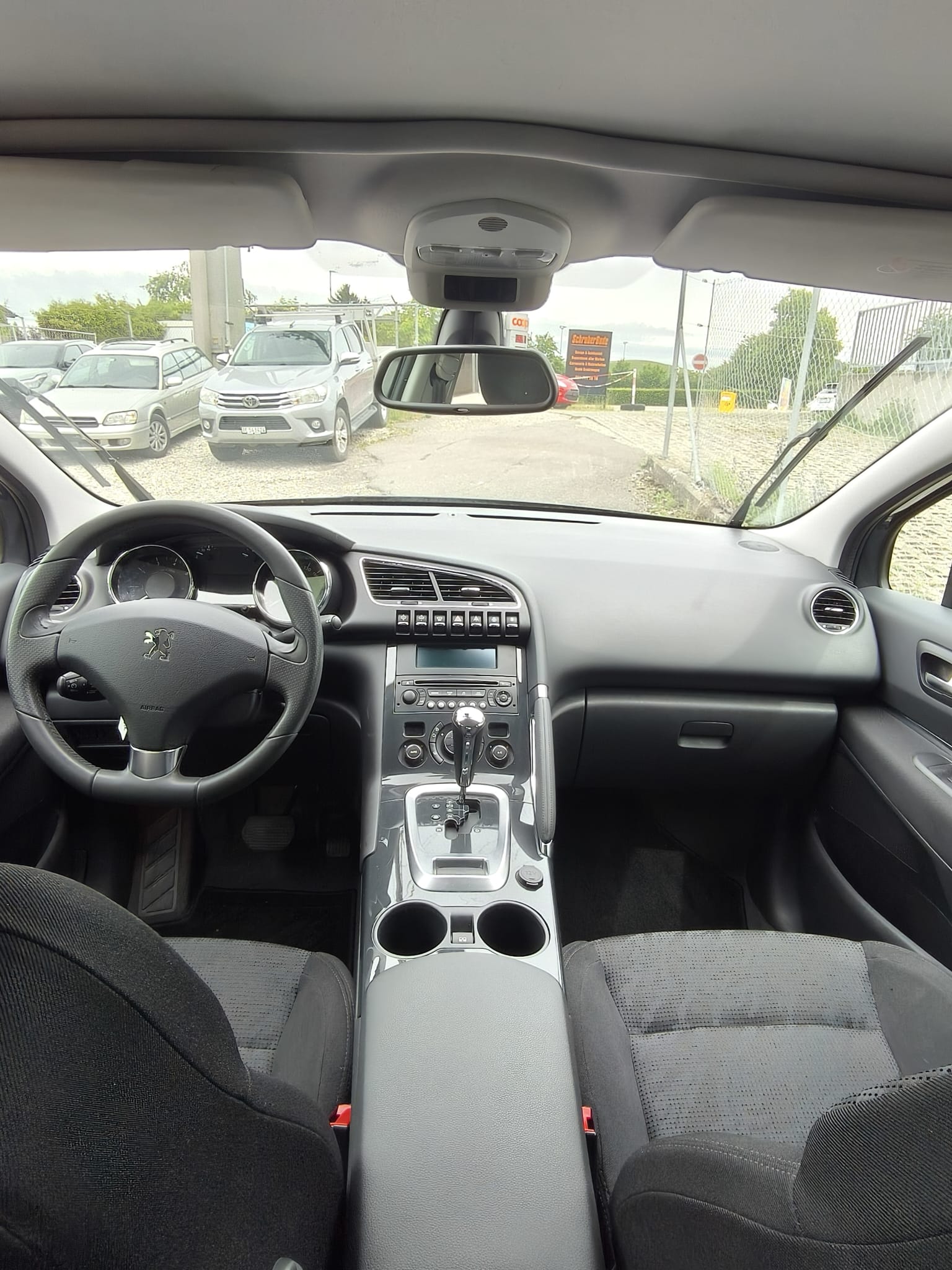 PEUGEOT 3008 1.6 16V T Platinum Tiptronic Sport Pack-image-6