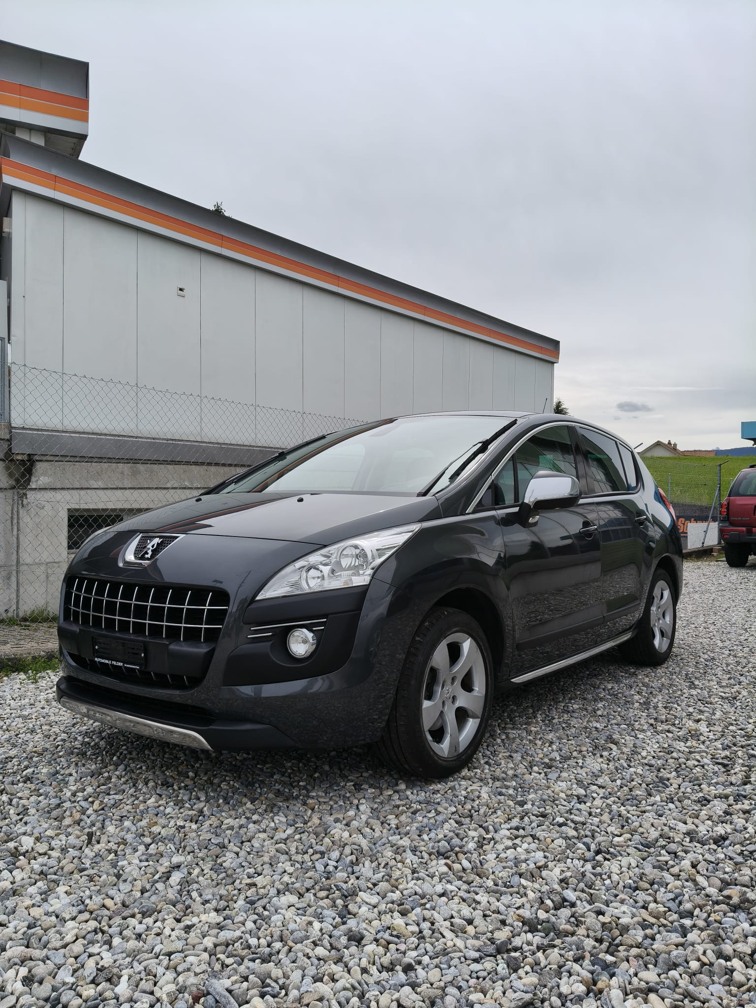 PEUGEOT 3008 1.6 16V T Platinum Tiptronic Sport Pack-image-2