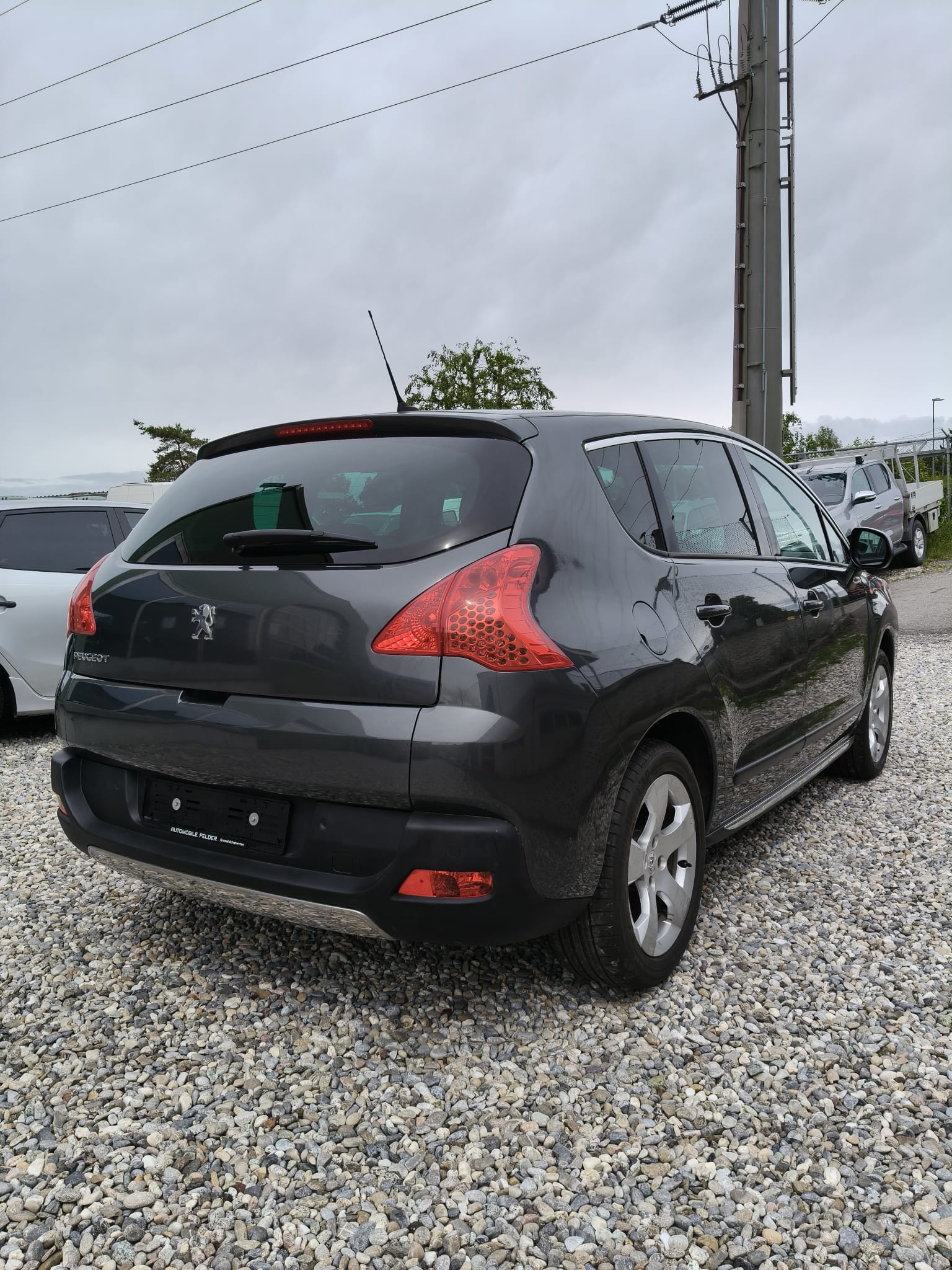 PEUGEOT 3008 1.6 16V T Platinum Tiptronic Sport Pack-image-4