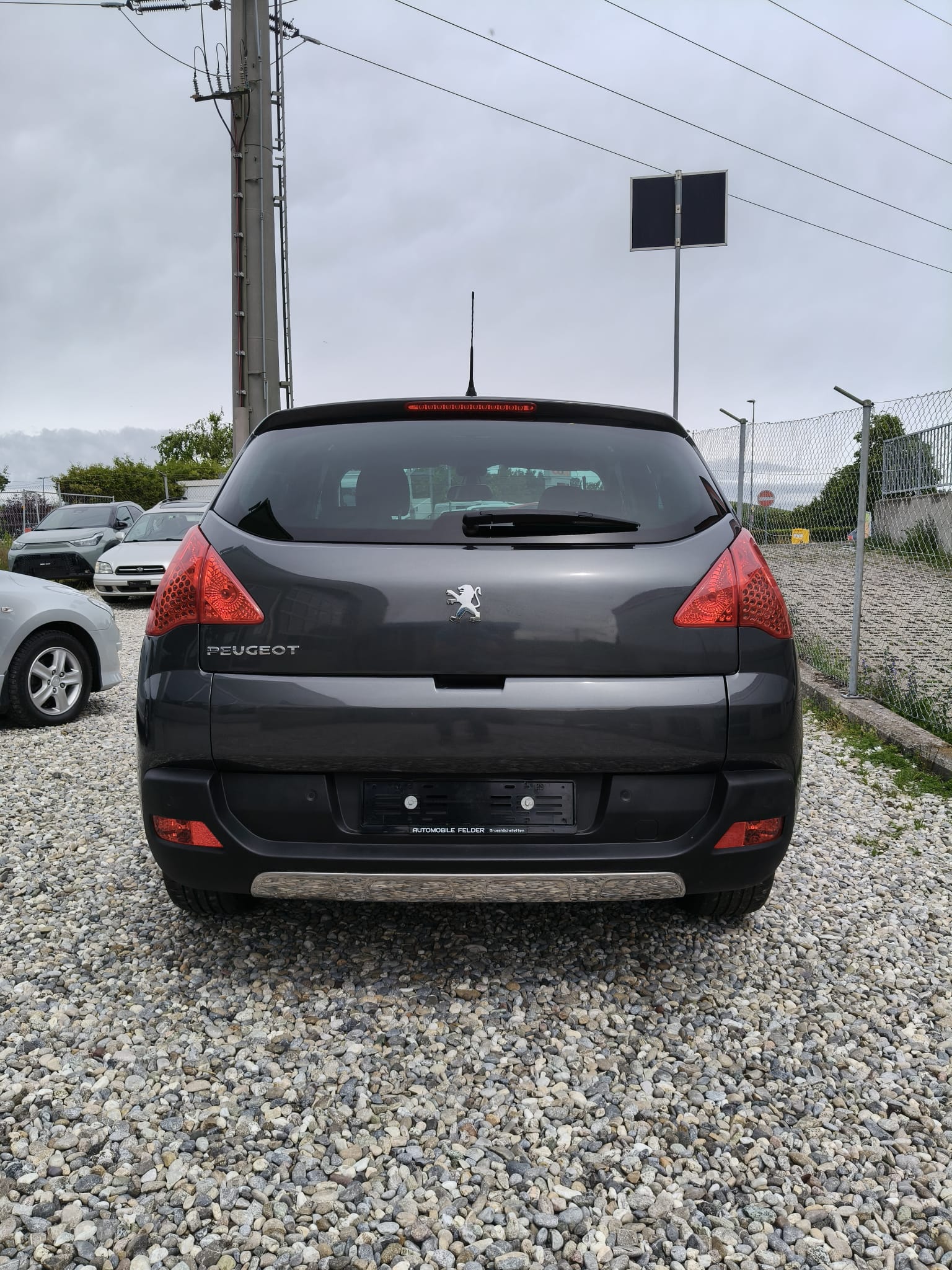 PEUGEOT 3008 1.6 16V T Platinum Tiptronic Sport Pack-image-5