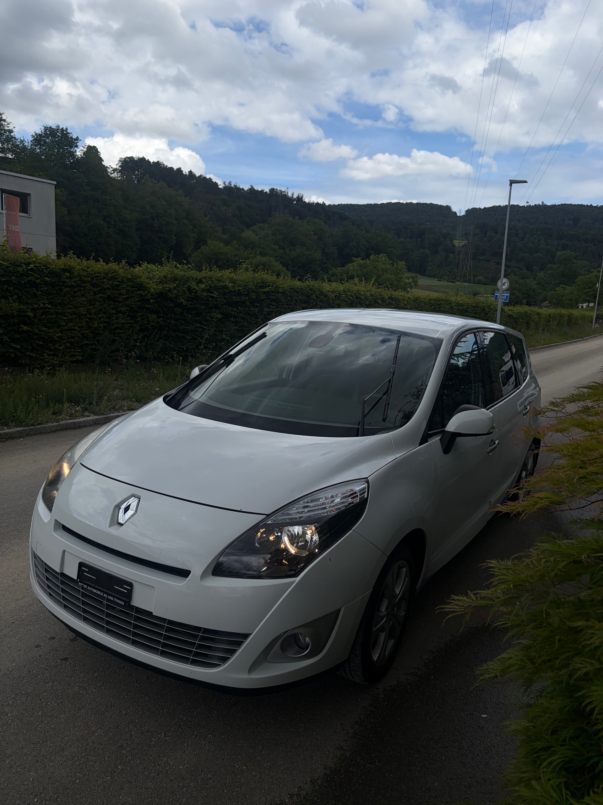 RENAULT Grand Scénic 1.5 dCi Expression-image-0