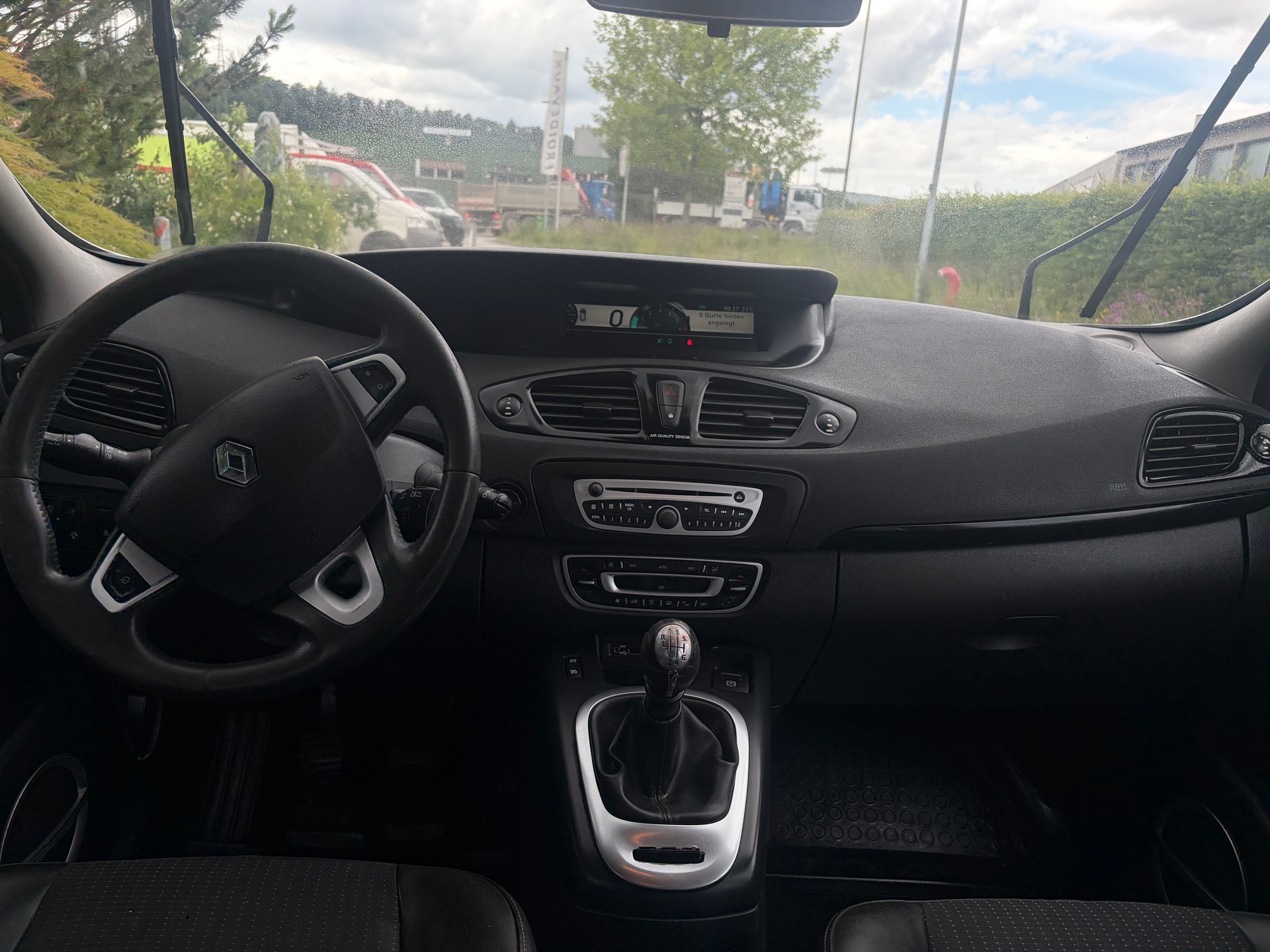 RENAULT Grand Scénic 1.5 dCi Expression-image-4