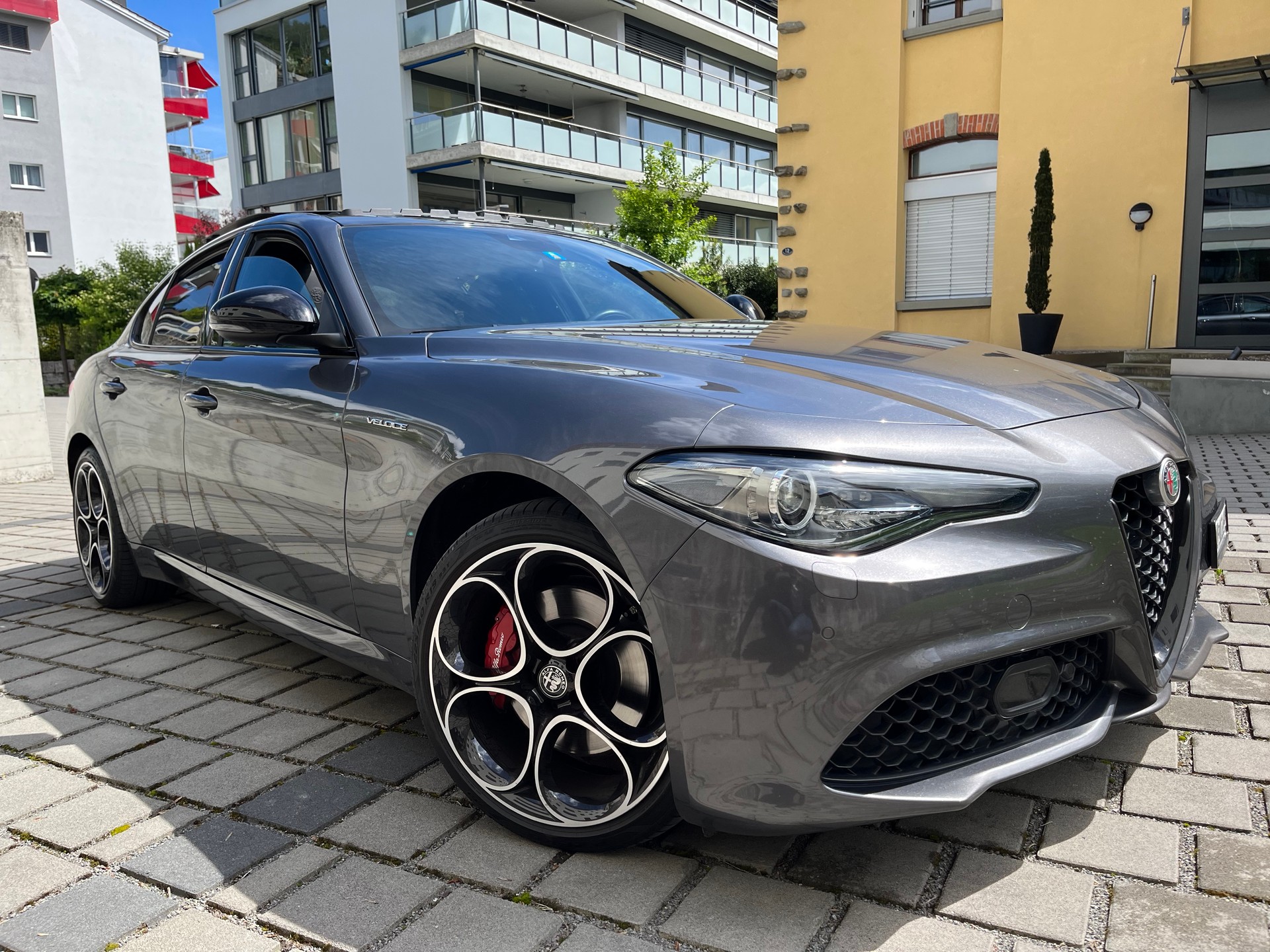 ALFA ROMEO 2.2 D Q4 210 Veloce-image-0