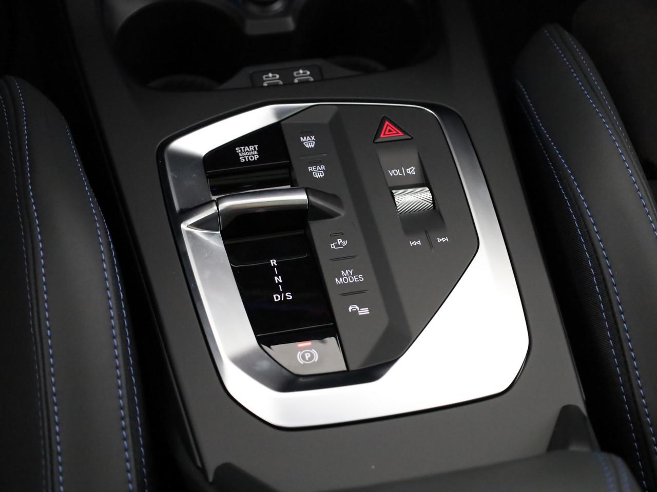 BMW 123 xDrive-image-8