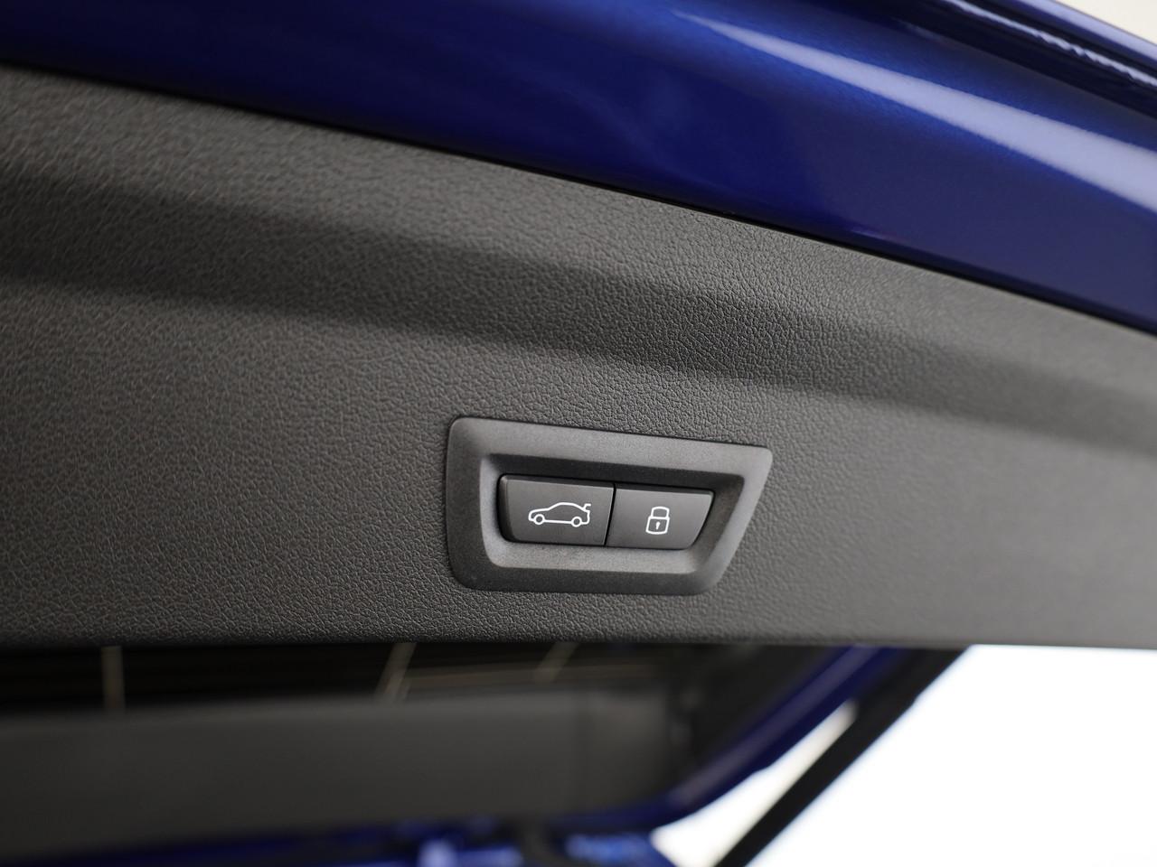 BMW 123 xDrive-image-12