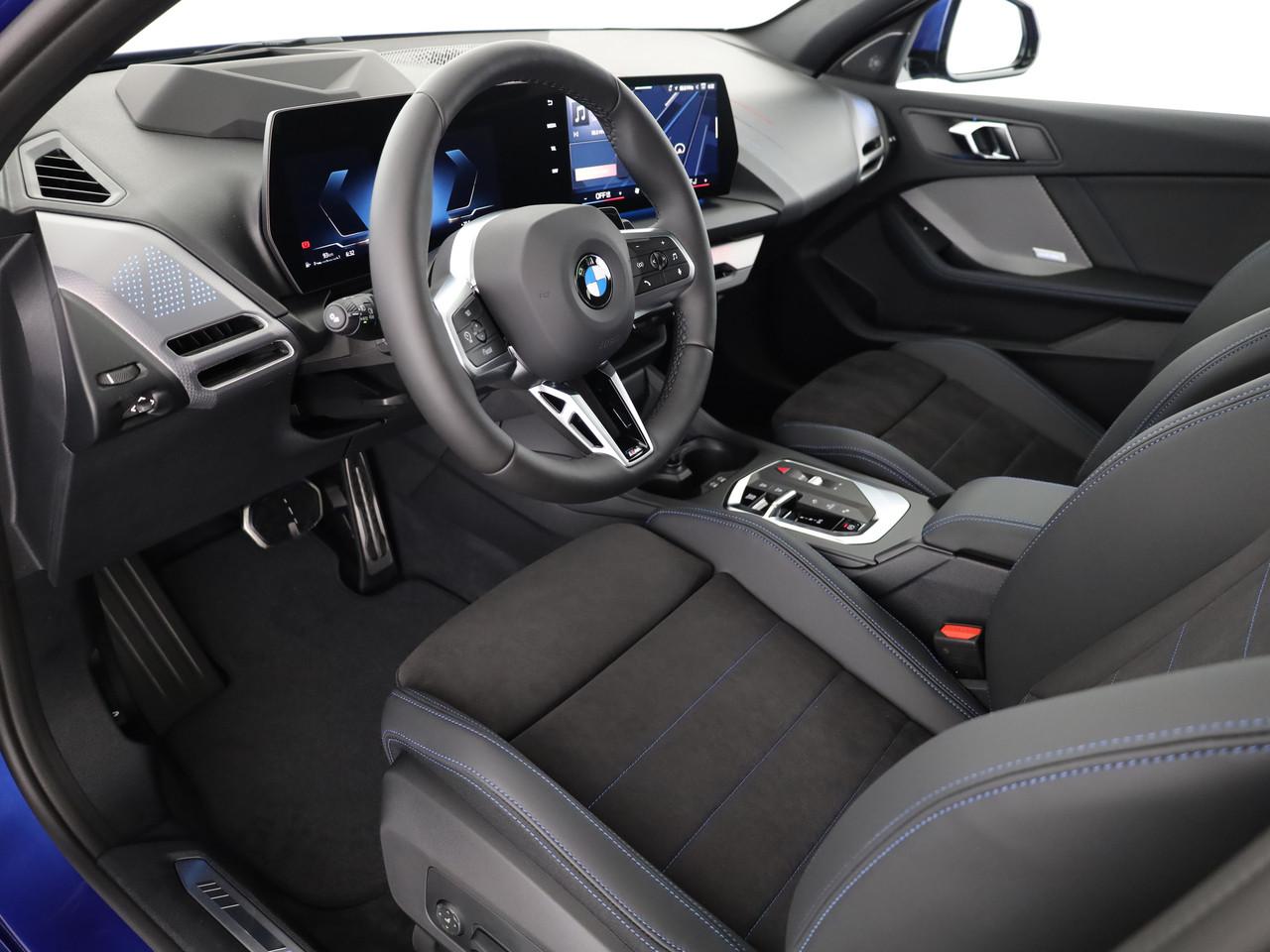 BMW 123 xDrive-image-3