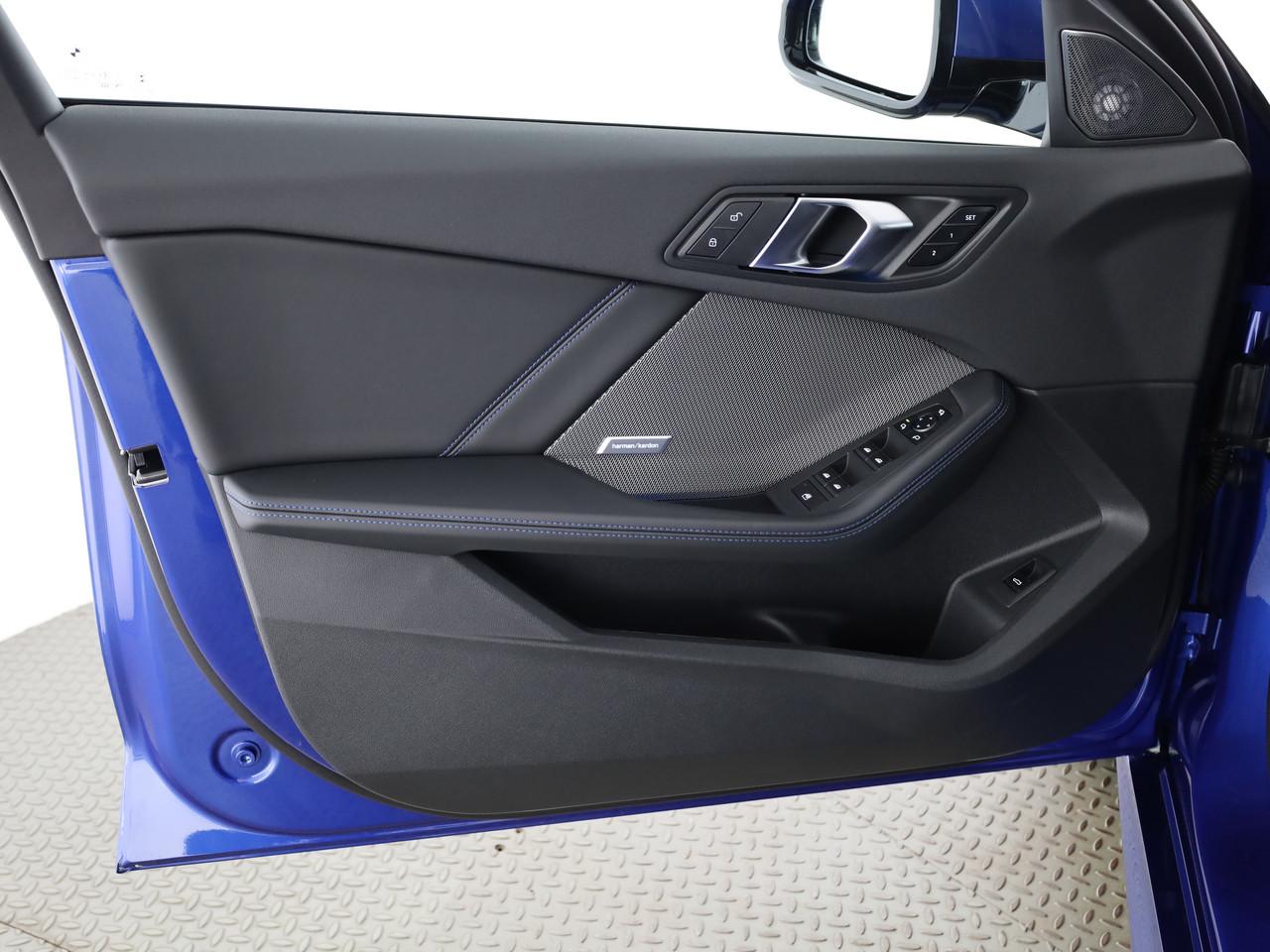BMW 123 xDrive-image-13