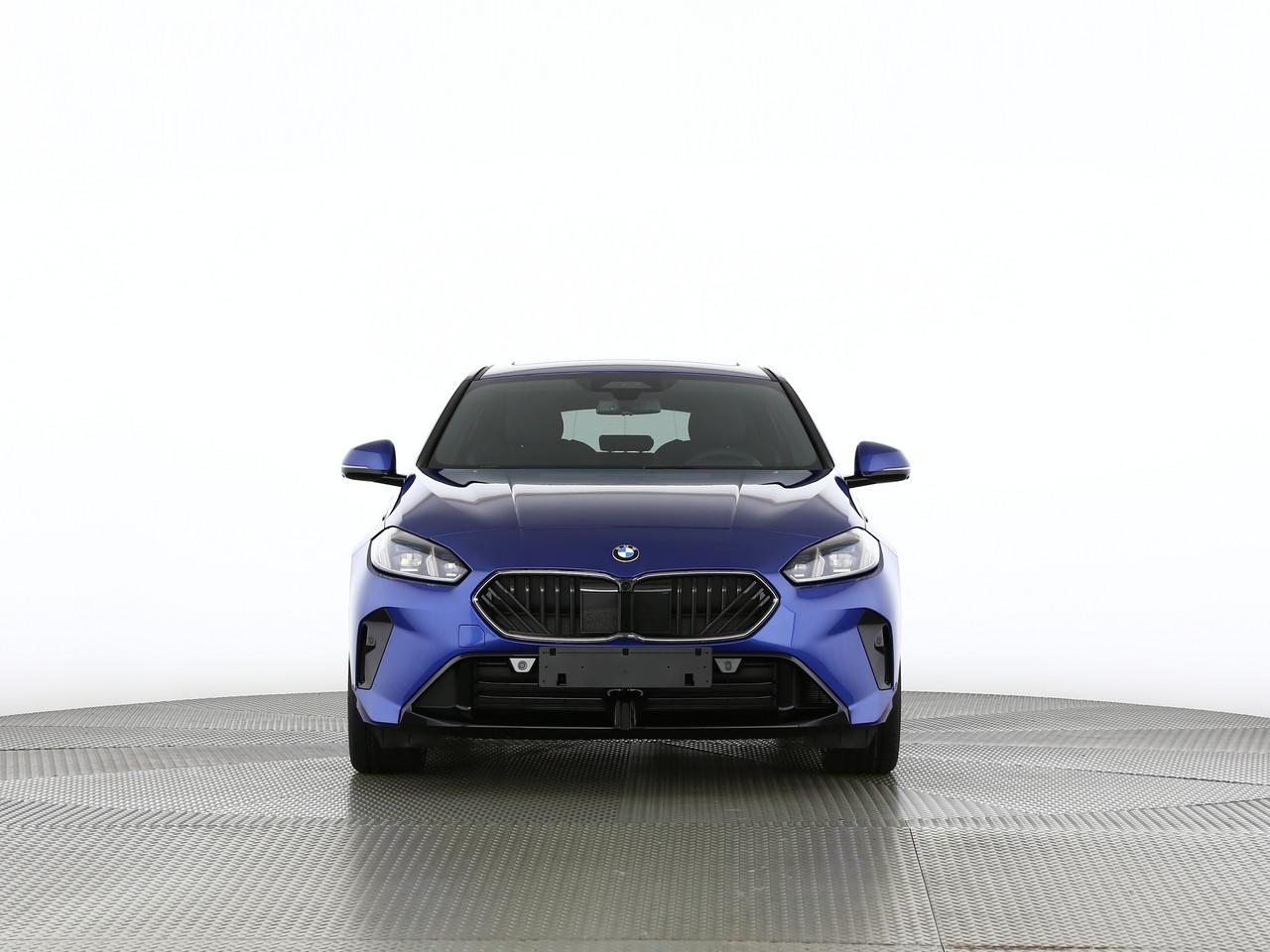 BMW 123 xDrive-image-2