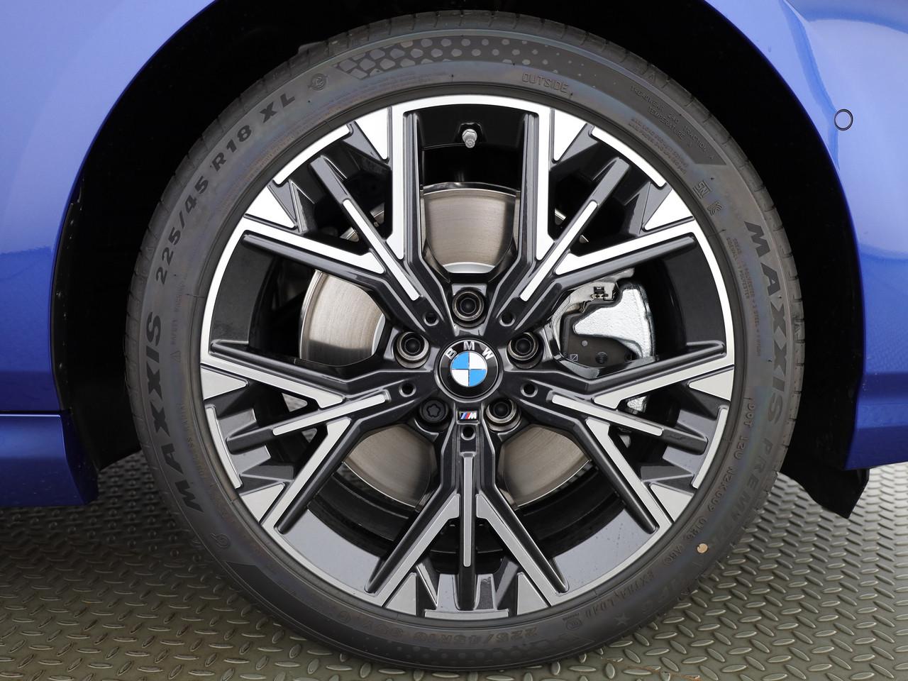 BMW 123 xDrive-image-20