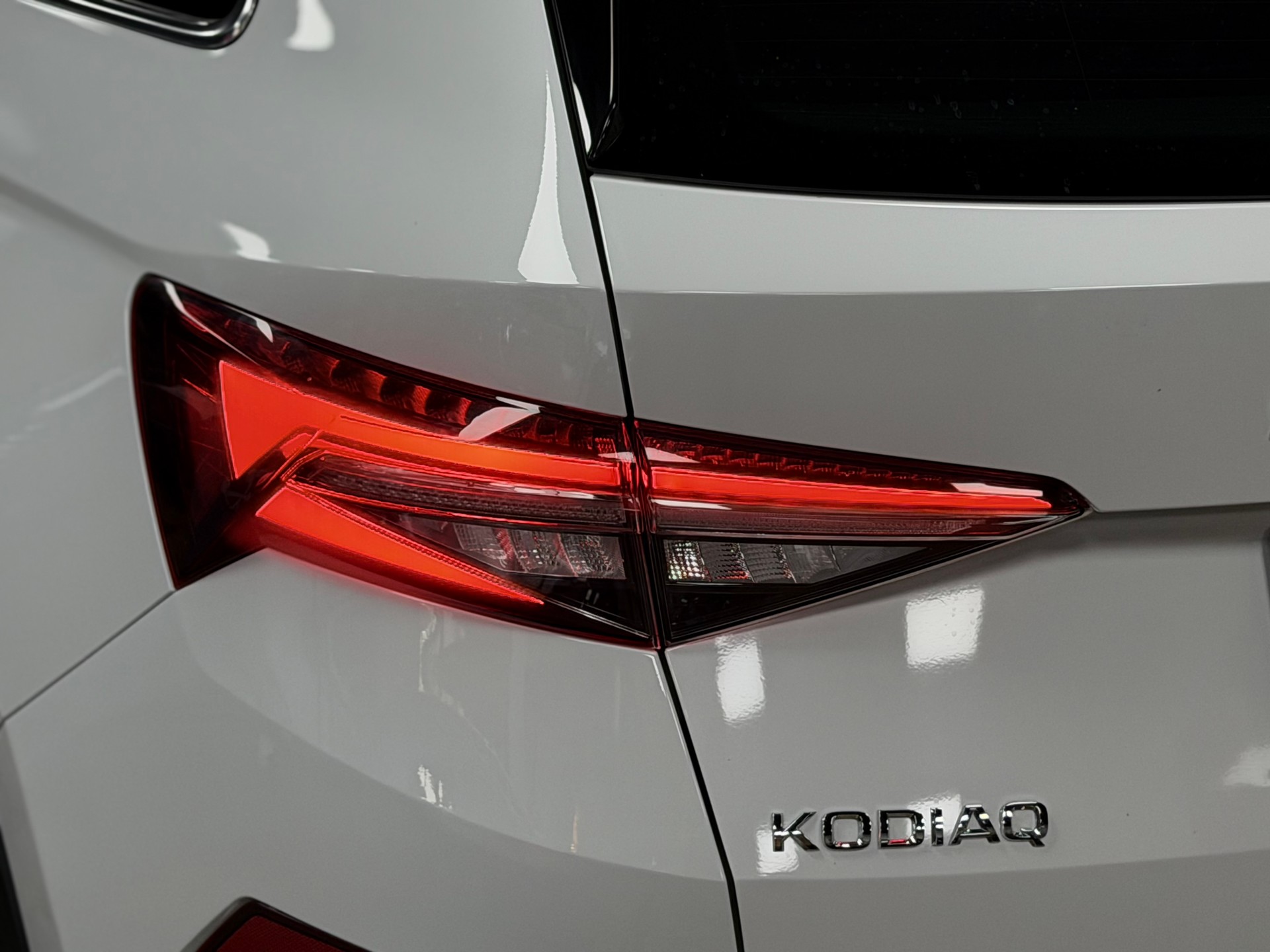 SKODA Kodiaq 2.0 TDI CR Style 4x4 DSG-image-7