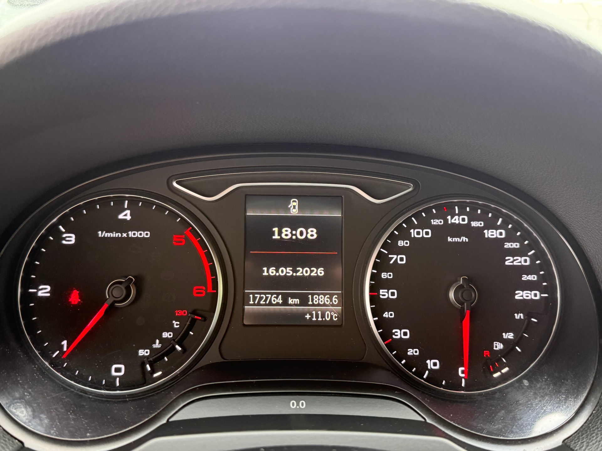 AUDI A3 Limousine 2.0 TDI Attraction-image-13