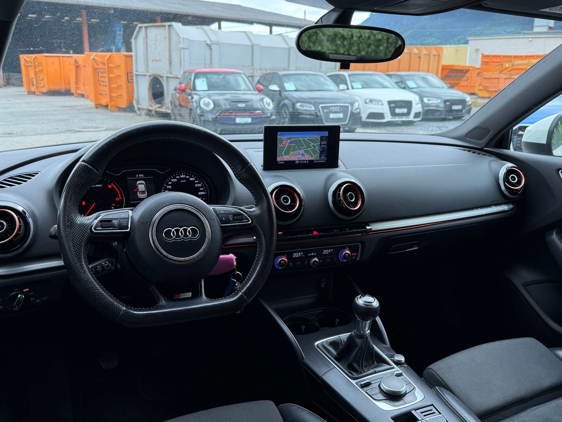 AUDI A3 Limousine 2.0 TDI Attraction-image-11