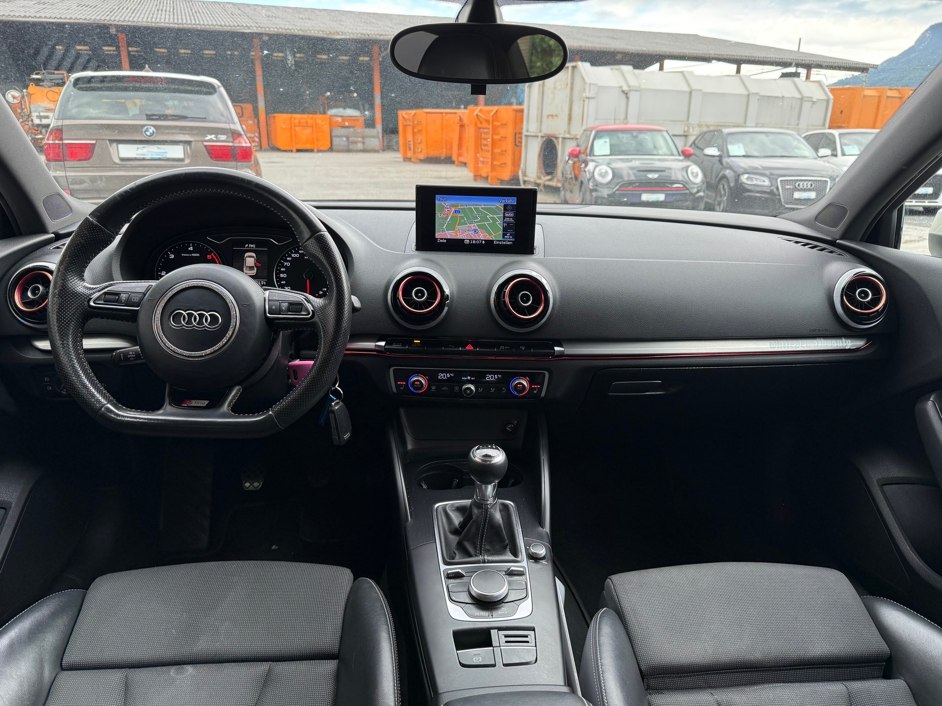 AUDI A3 Limousine 2.0 TDI Attraction-image-10