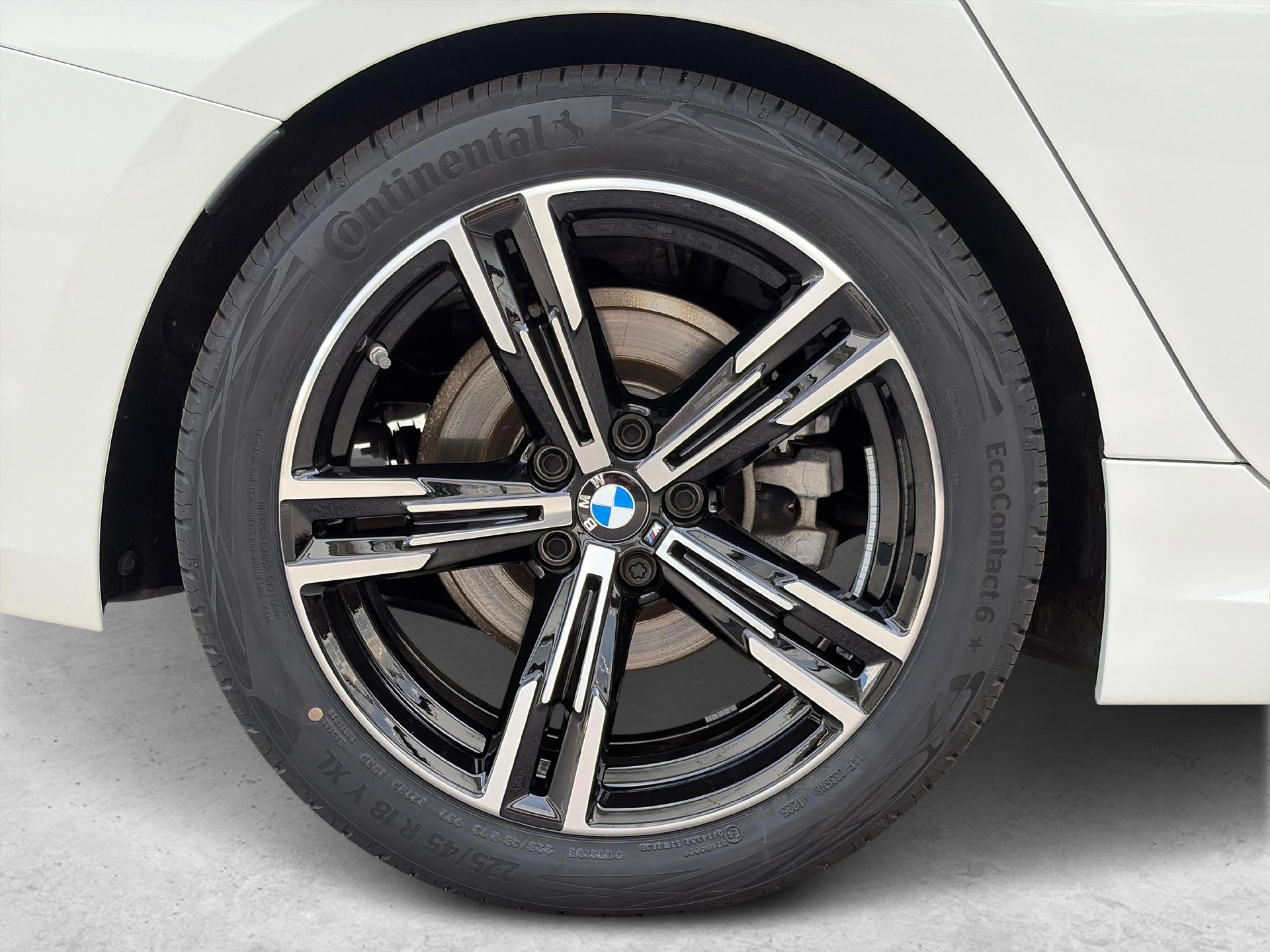 BMW 320d xDrive SAG Touring-image-16