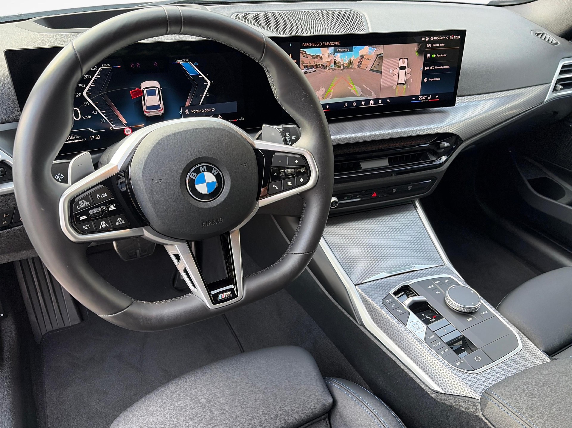 BMW 320d xDrive SAG Touring-image-9