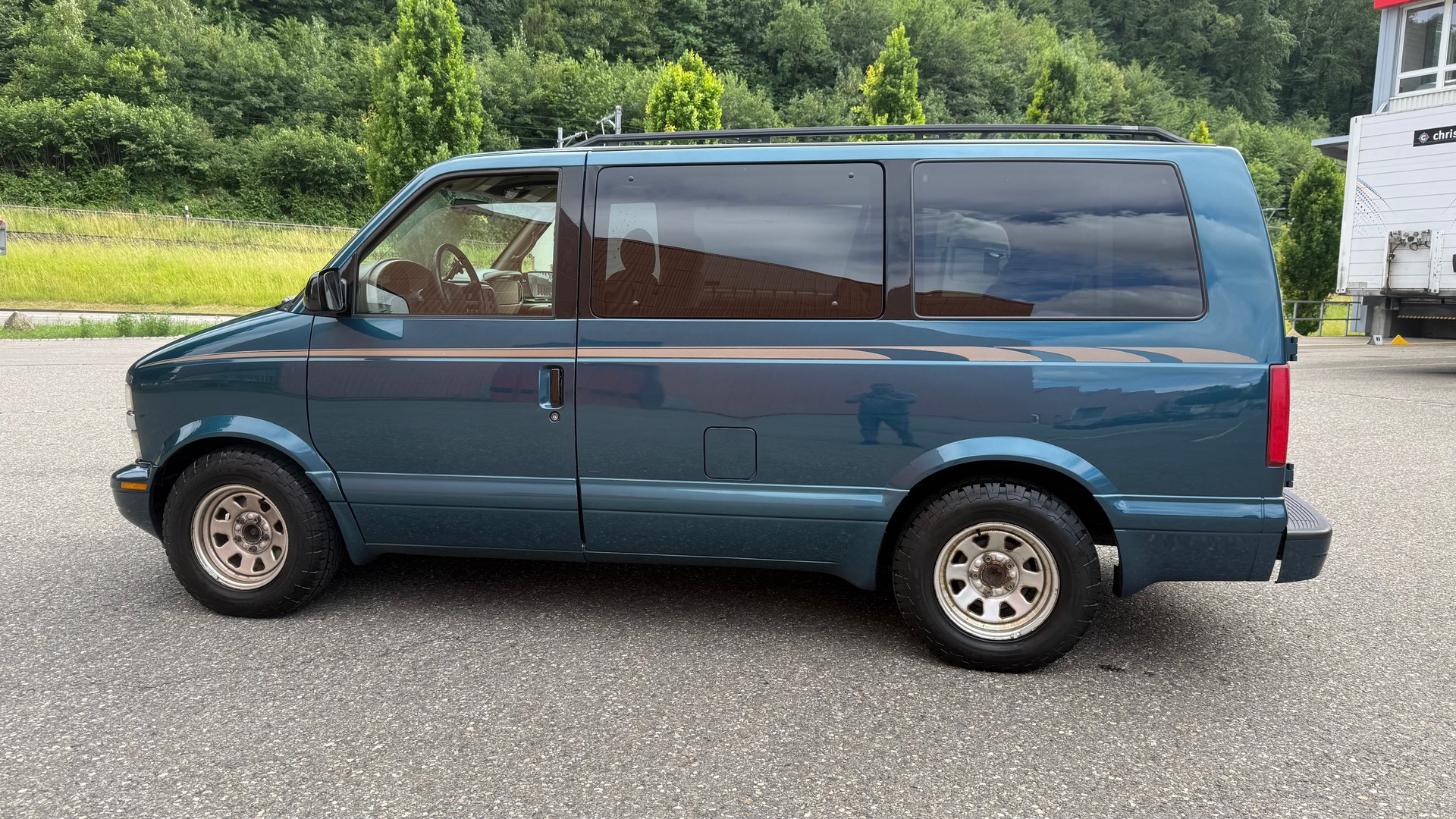 CHEVROLET 8 sitze Frisch ab MFK & Service-image-5
