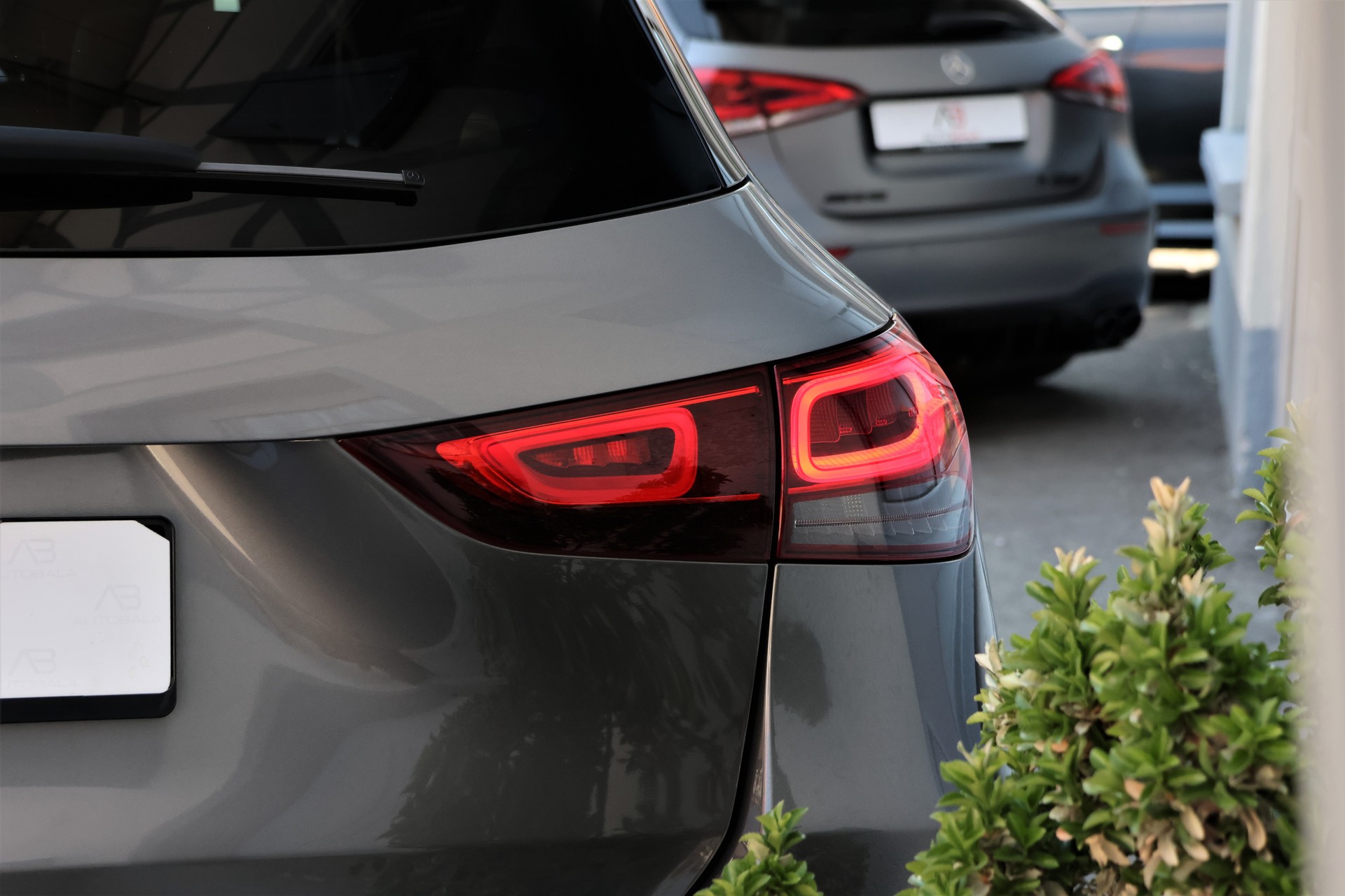 MERCEDES-BENZ GLA 200d AMG Line 8G-DCT (CH)-image-5