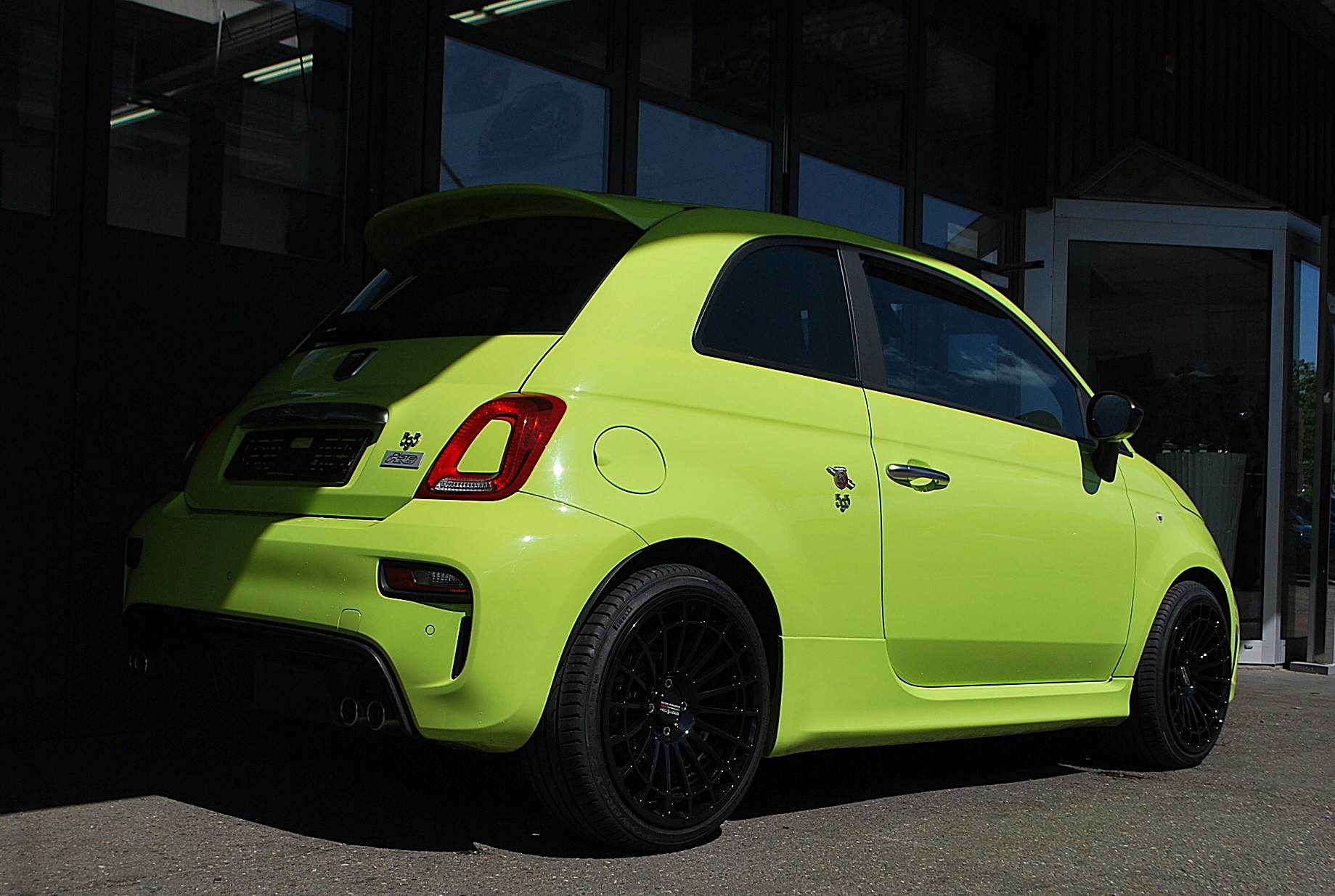 FIAT 595 1.4 16V Turbo Abarth Pista-image-3