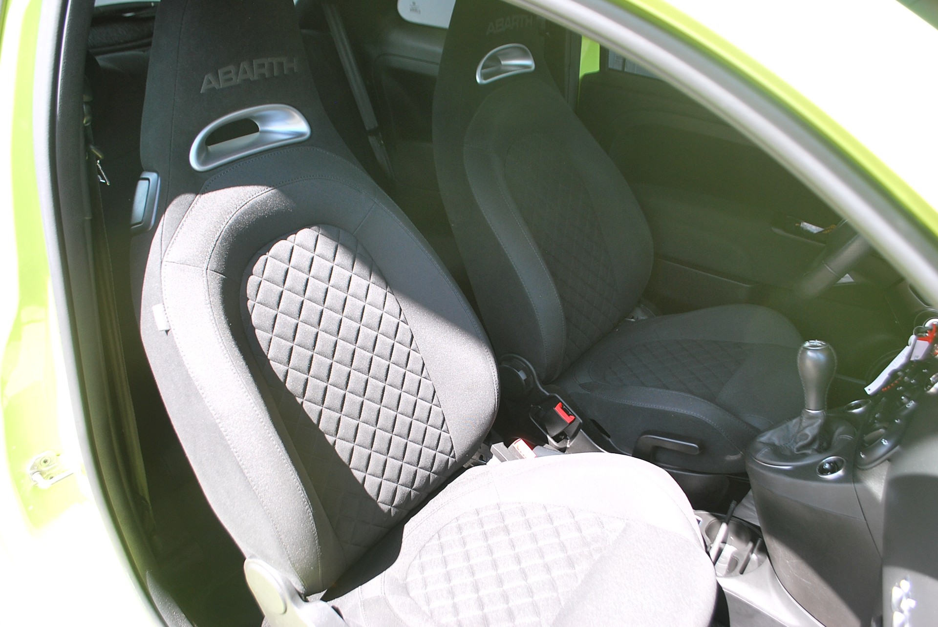 FIAT 595 1.4 16V Turbo Abarth Pista-image-11