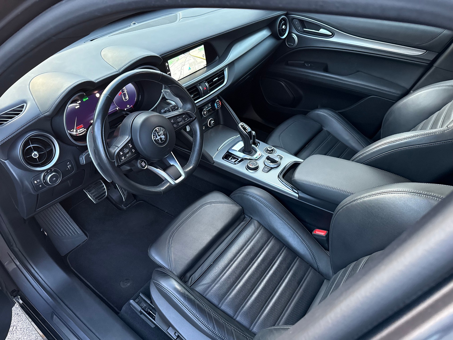 ALFA ROMEO Stelvio 2.2 D Q4 210 Veloce-image-10