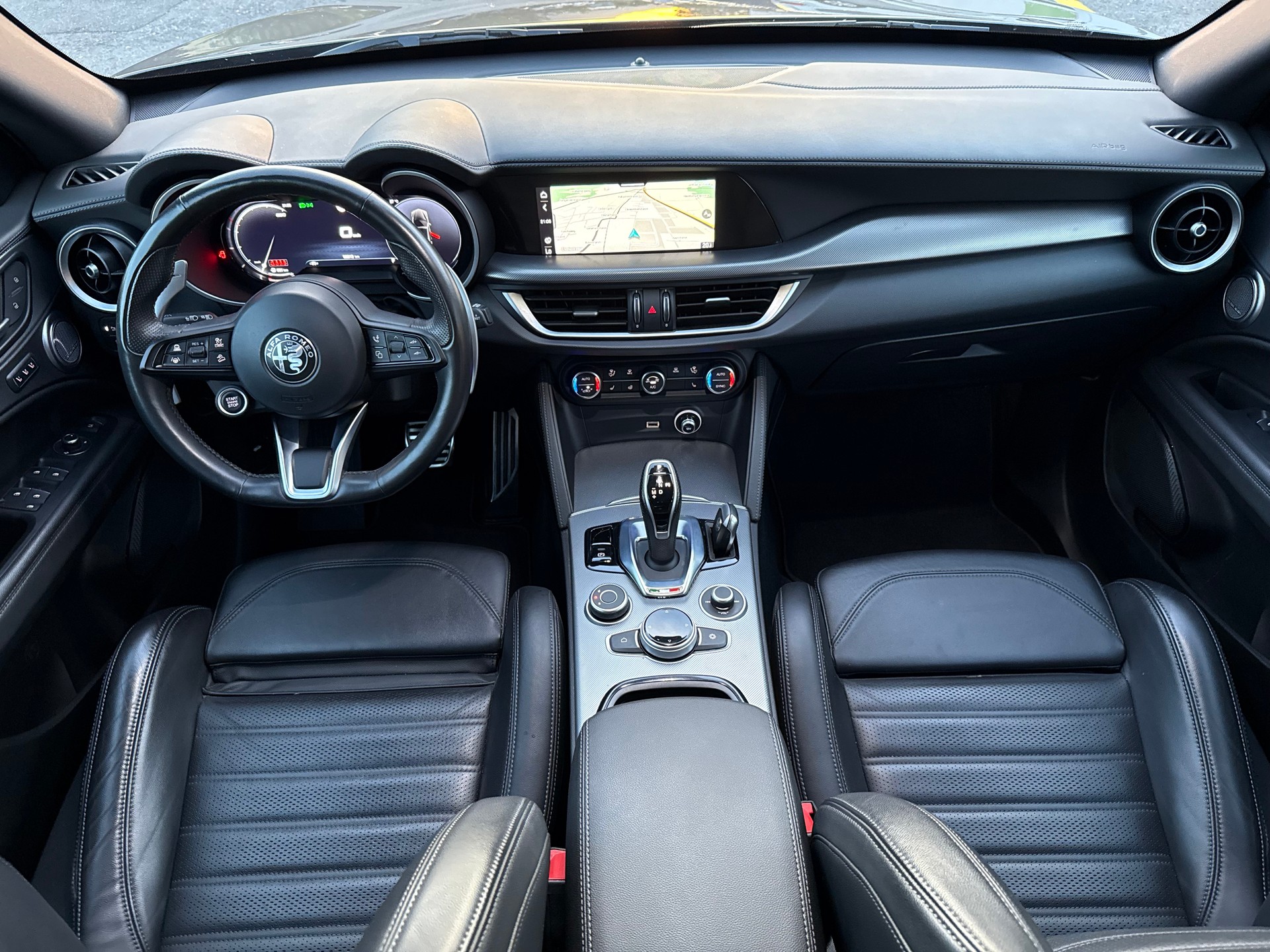 ALFA ROMEO Stelvio 2.2 D Q4 210 Veloce-image-16