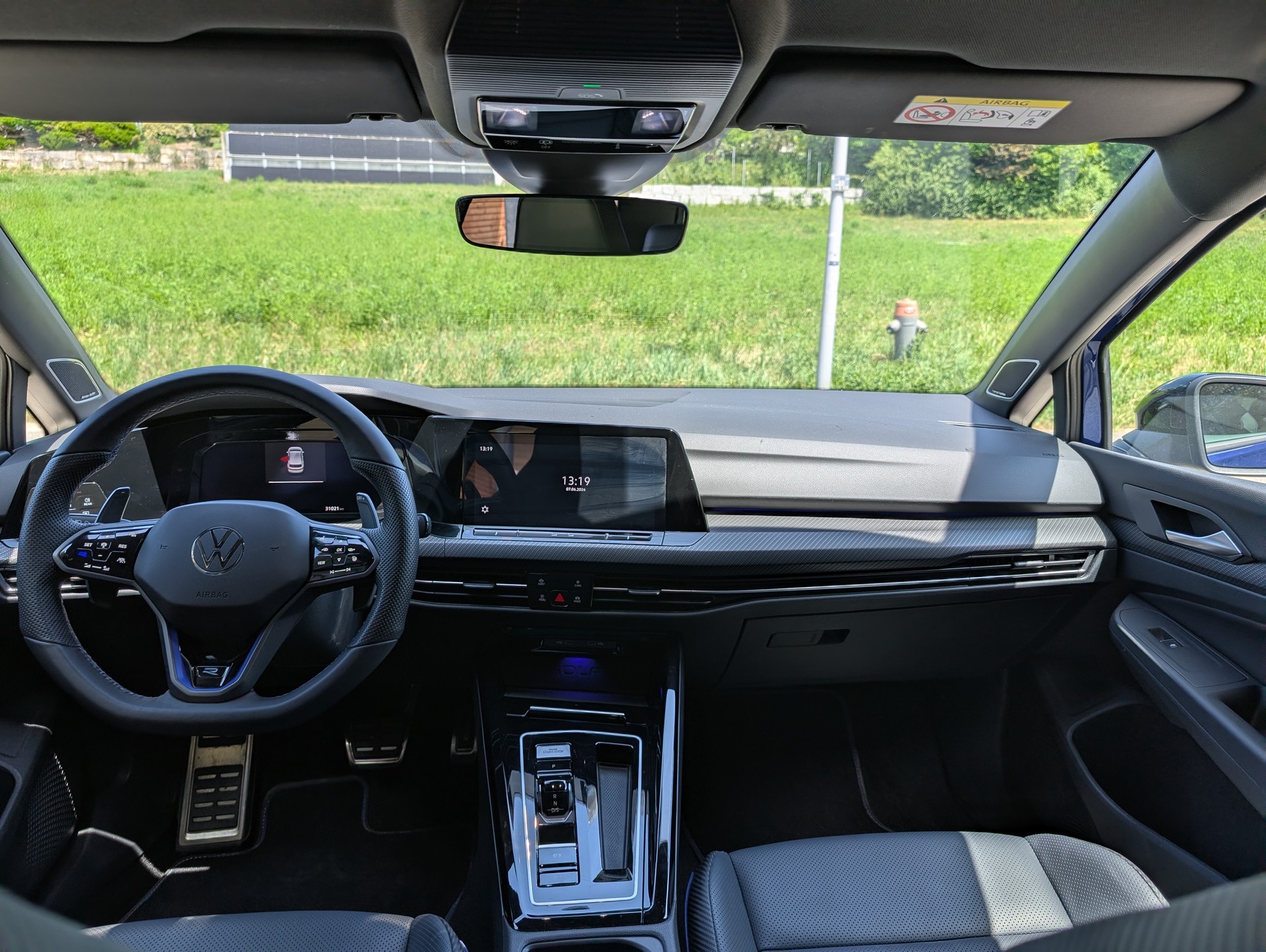 VW 2.0 TSI R Performance DSG 4motion-image-5