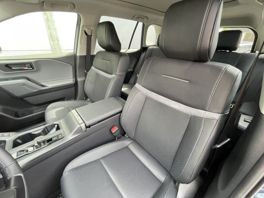 TOYOTA RAV-4 2.5 HSD Premium AWD-image-12