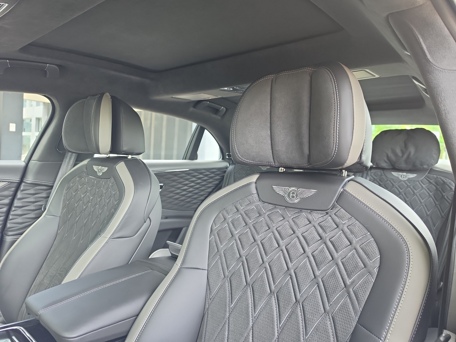 BENTLEY Flying Spur Speed W12- sehr rar!-image-9