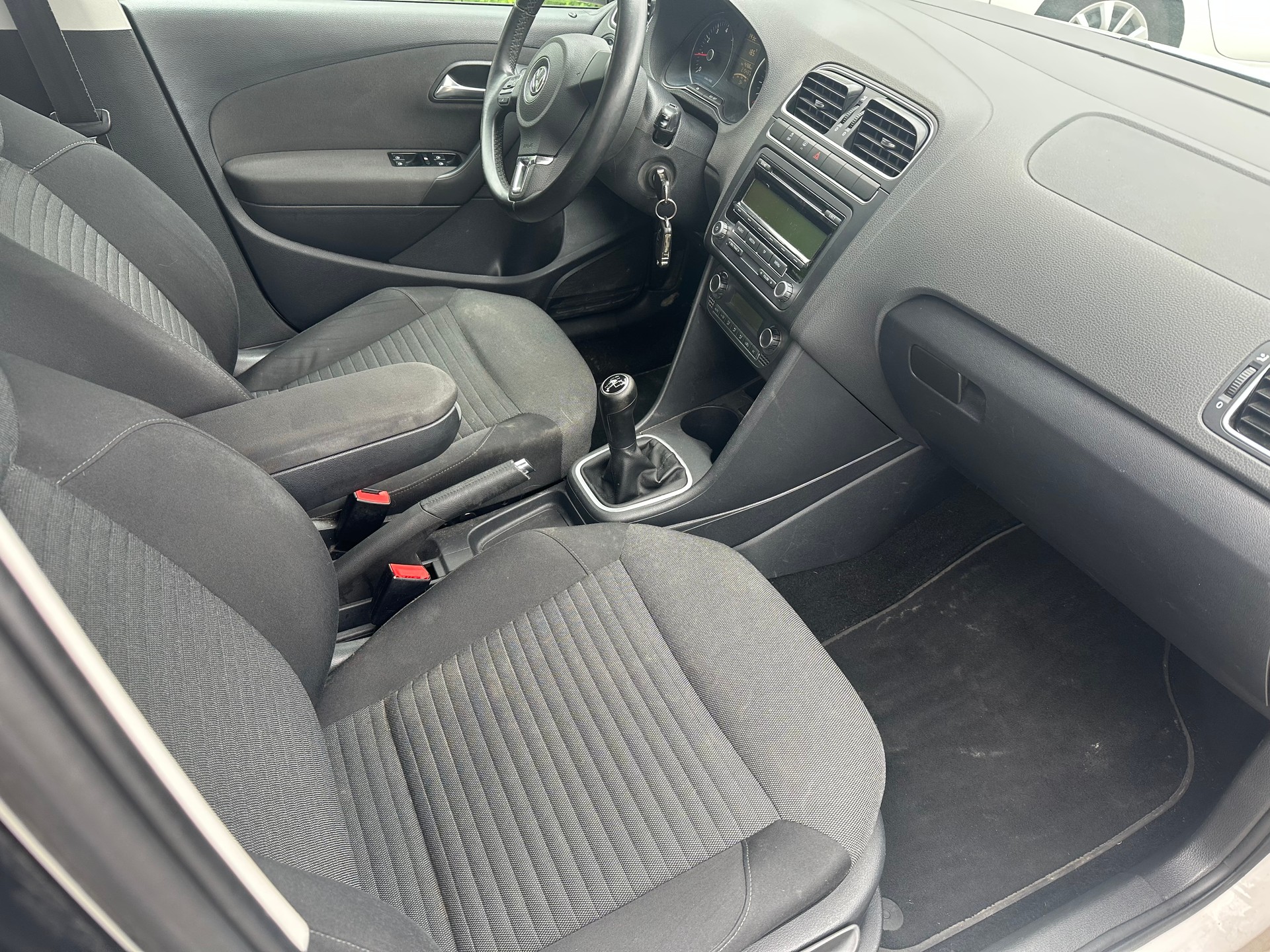 VW Polo 1.4 16V Comfortline-image-9