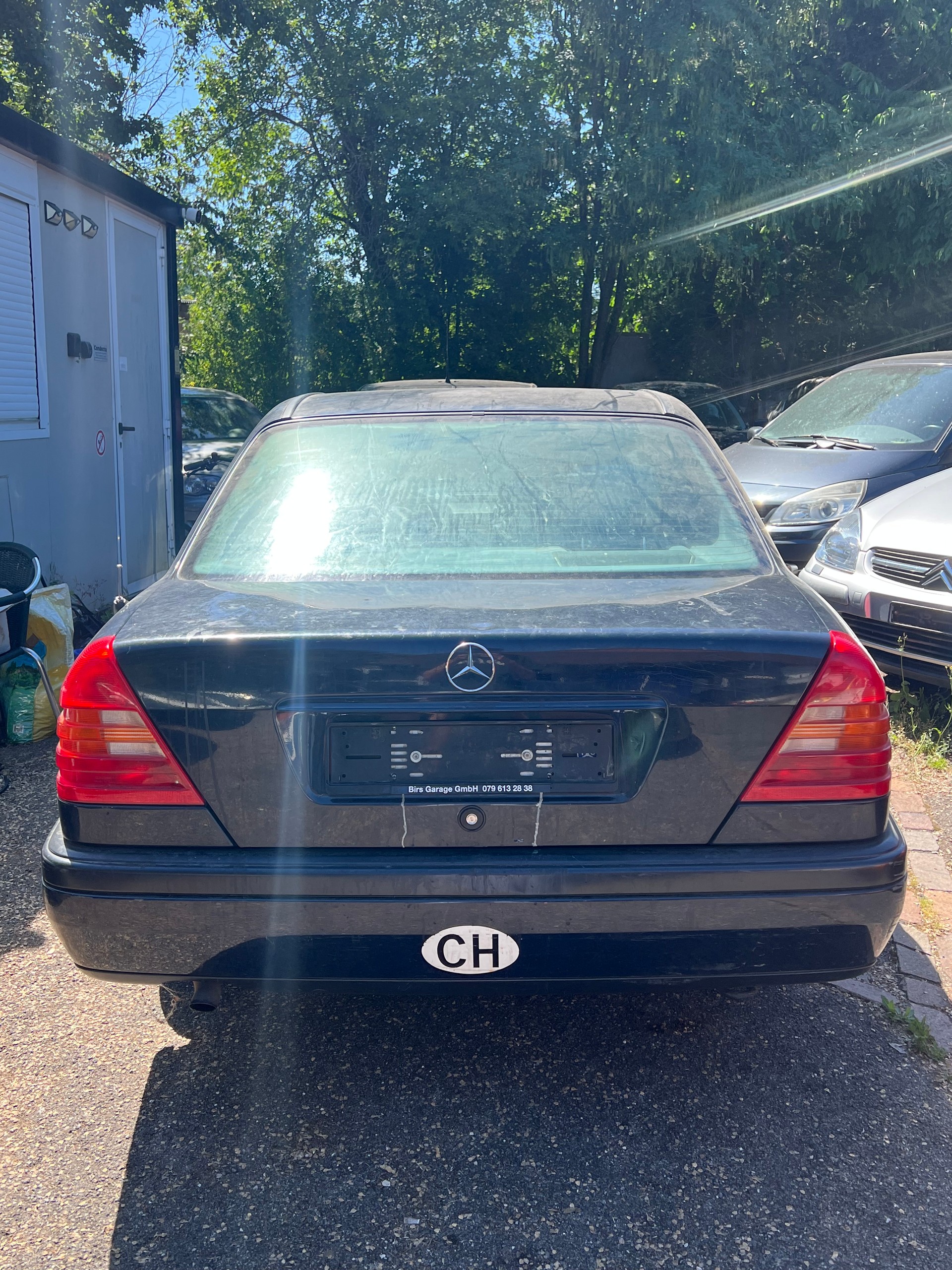 MERCEDES-BENZ C 180 Elégance-image-2
