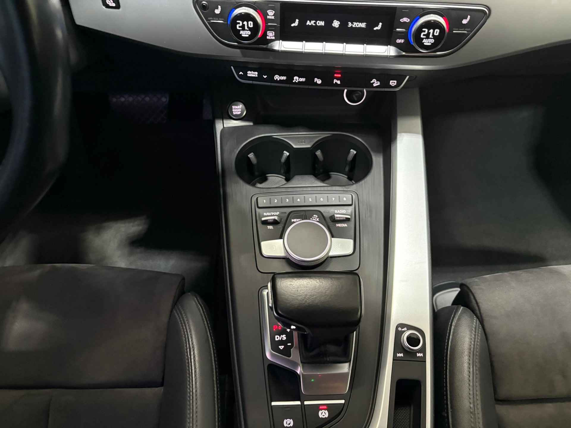 AUDI A4 allroad 2.0 TFSI quattro S-tronic-image-13