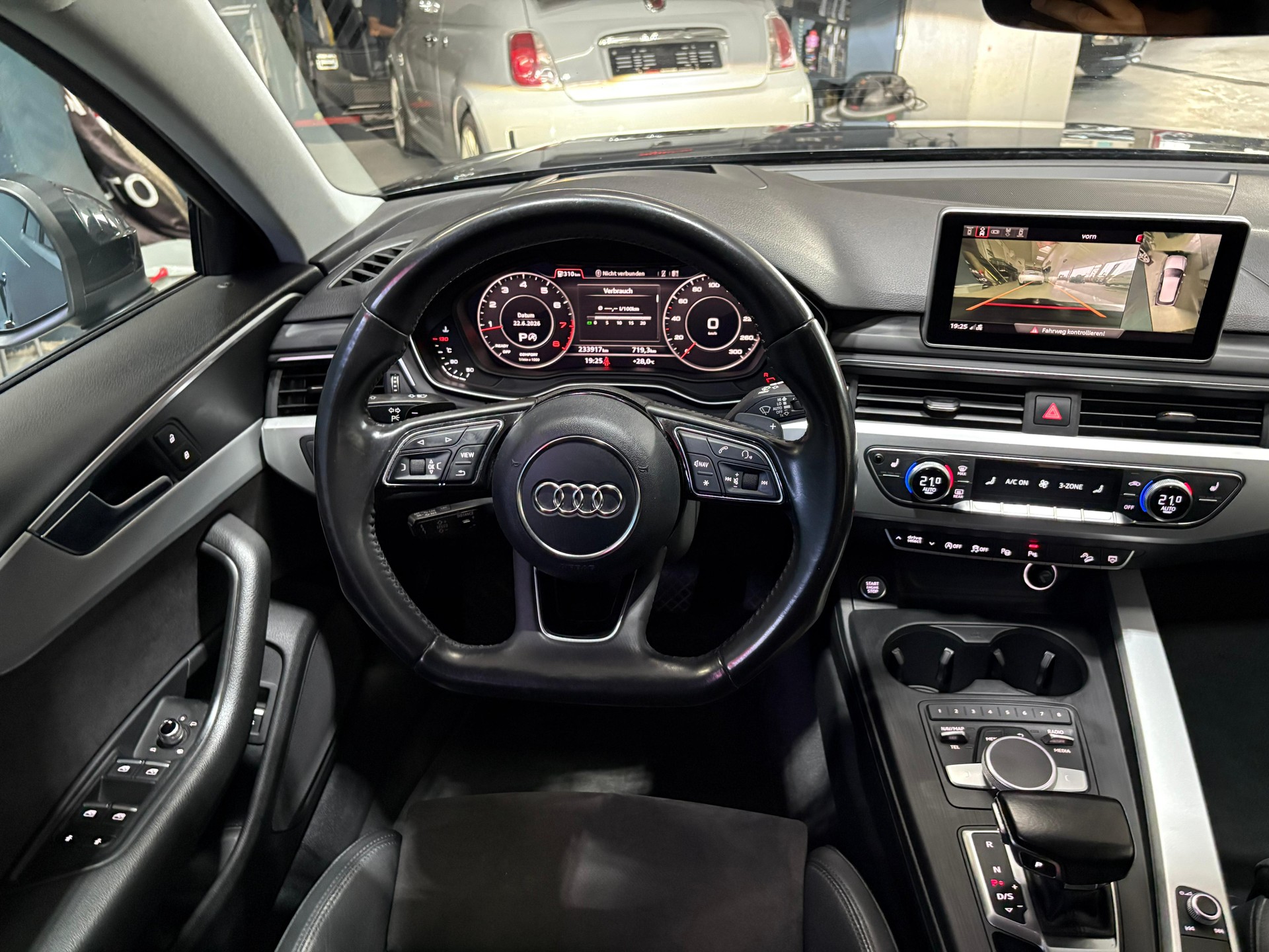 AUDI A4 allroad 2.0 TFSI quattro S-tronic-image-7