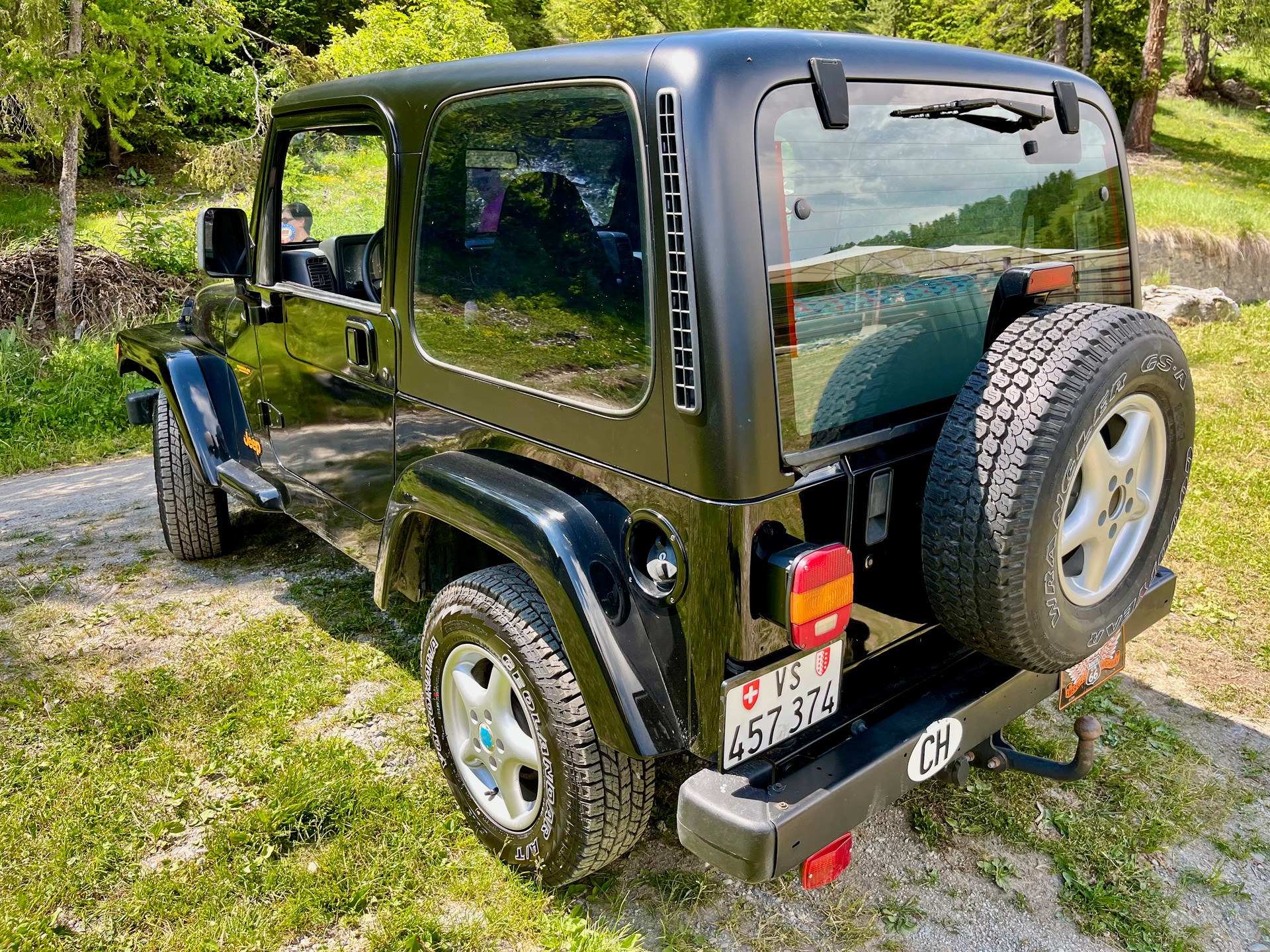 JEEP 4.0 Sport Hard Top-image-3