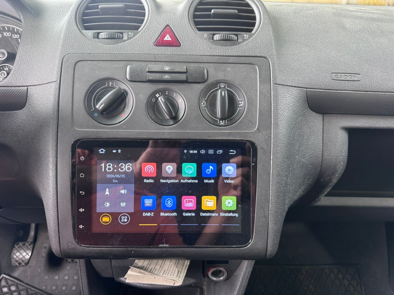 VW Caddy Maxi 2.0 TDI 4Motion-image-8