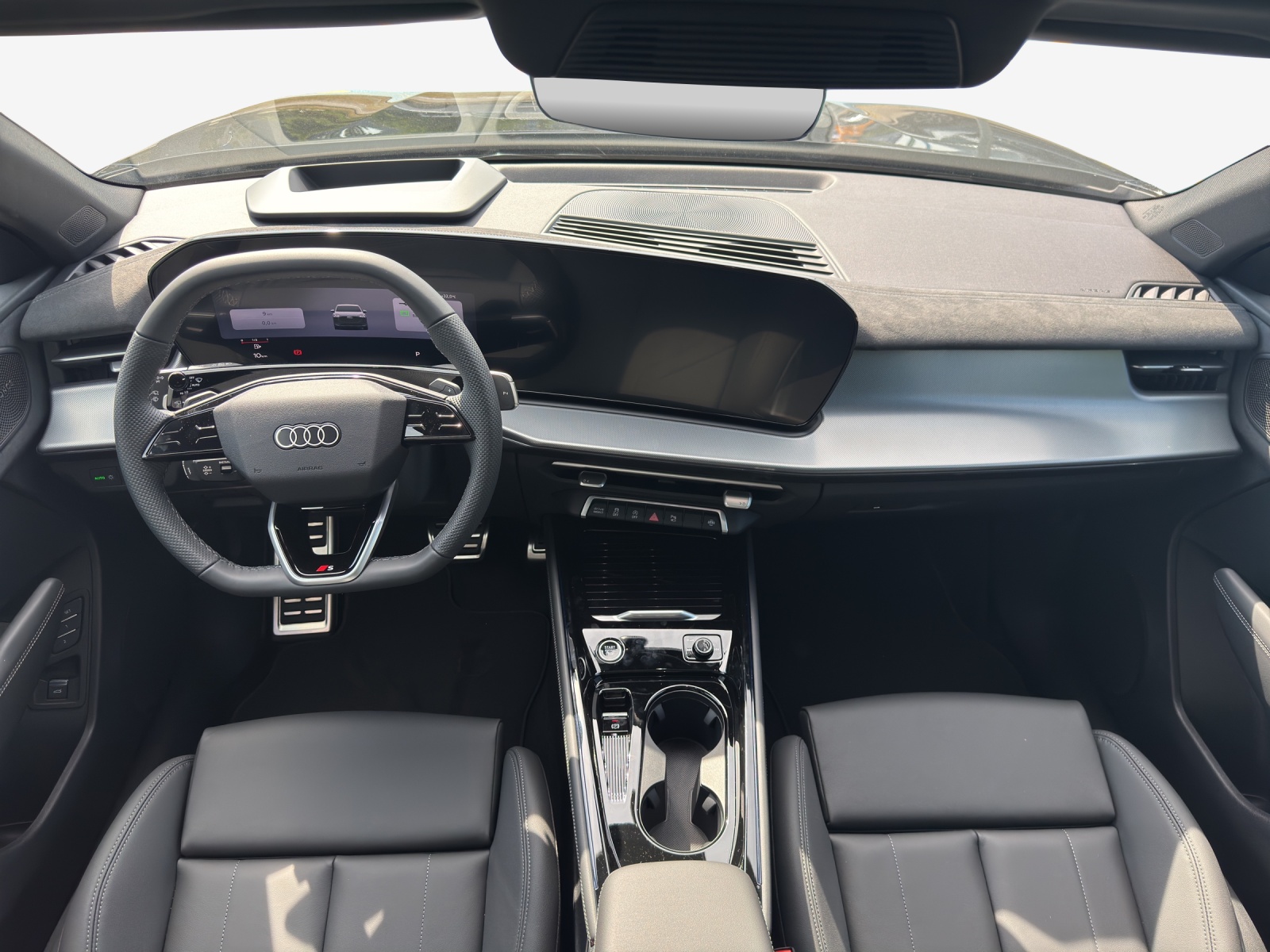 AUDI Q3 SUV 110 kW TFSI S tronic-image-10