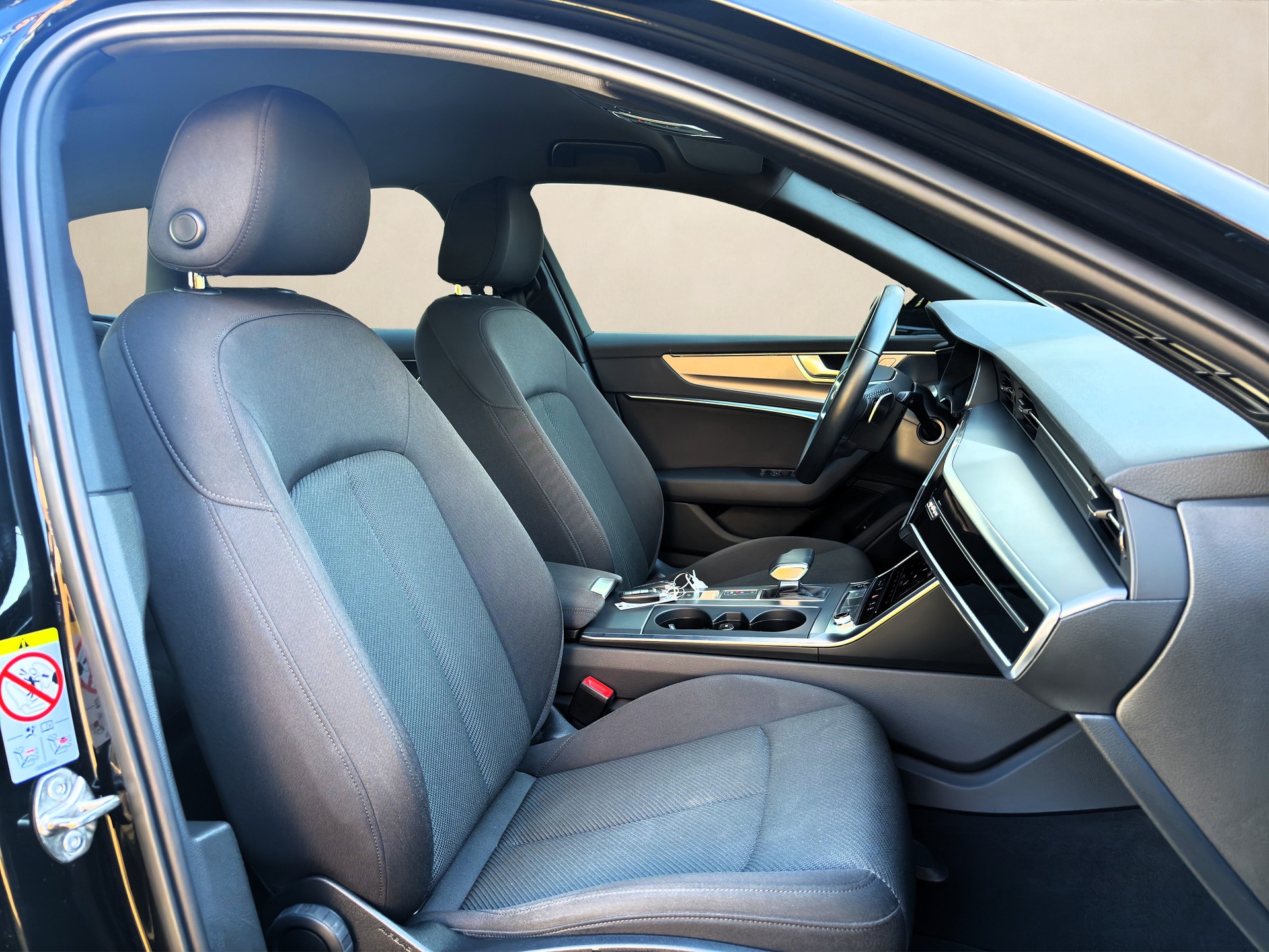 AUDI A6 Avant 40 TDI Attraction quattro S-tronic✅CH-Fahrzeug & 8-fach bereift auf ALU✅-image-9