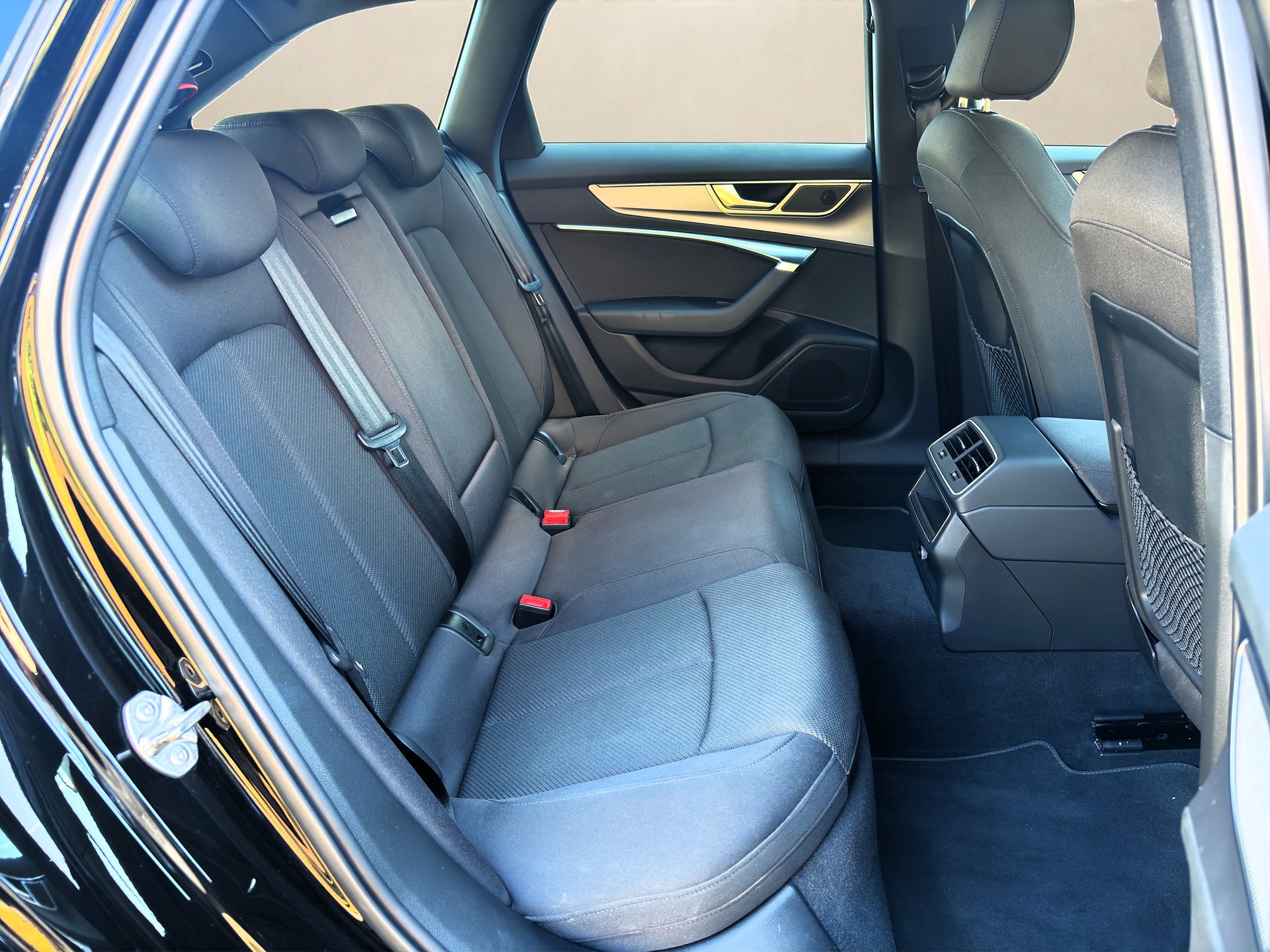 AUDI A6 Avant 40 TDI Attraction quattro S-tronic✅CH-Fahrzeug & 8-fach bereift auf ALU✅-image-14