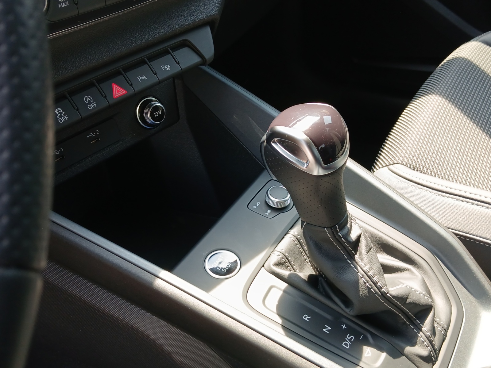 AUDI A1 Sportback 30 TFSI S Line Attraction S-tronic-image-15