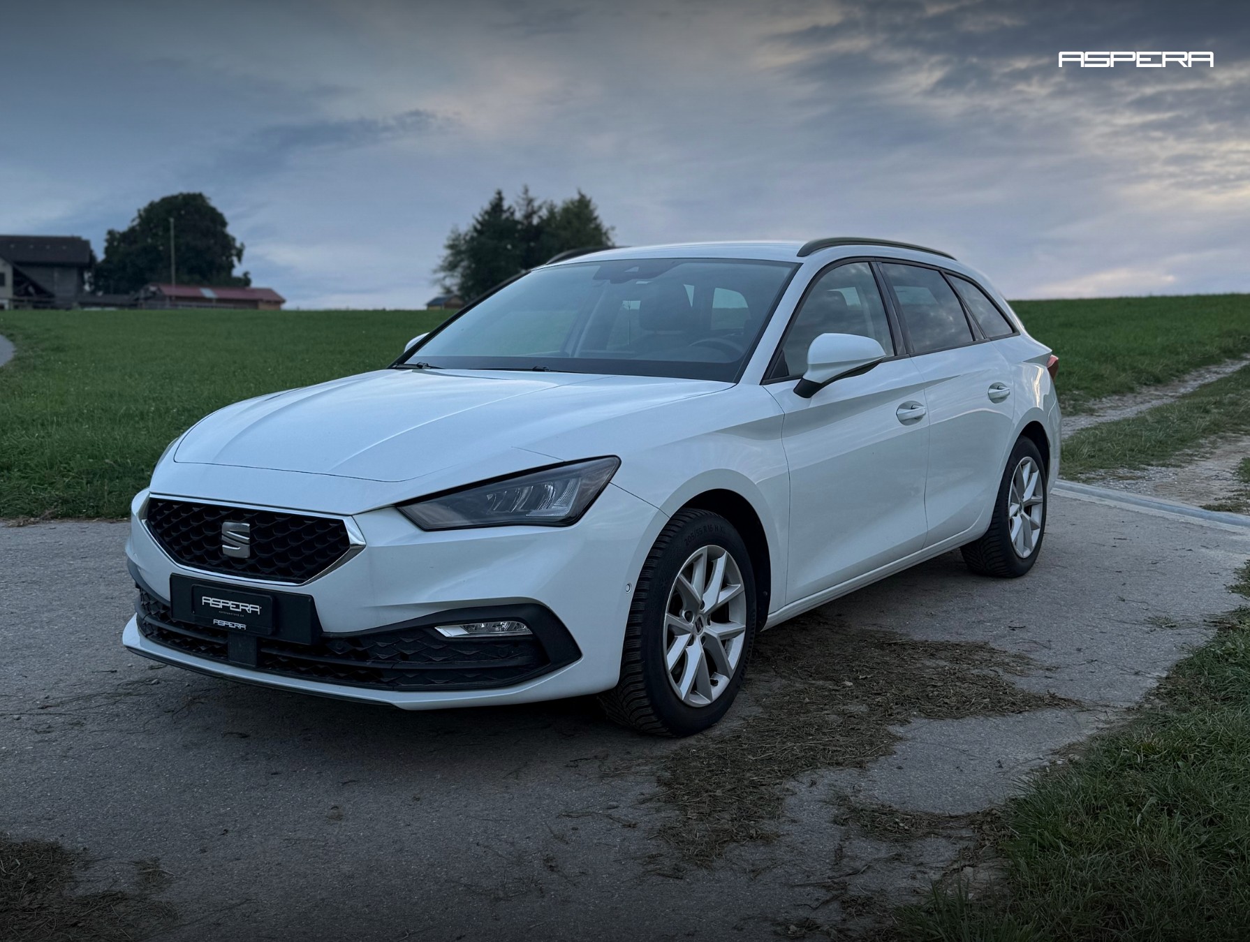 SEAT Leon ST 2.0 TDI EVO DSG Style-image-2