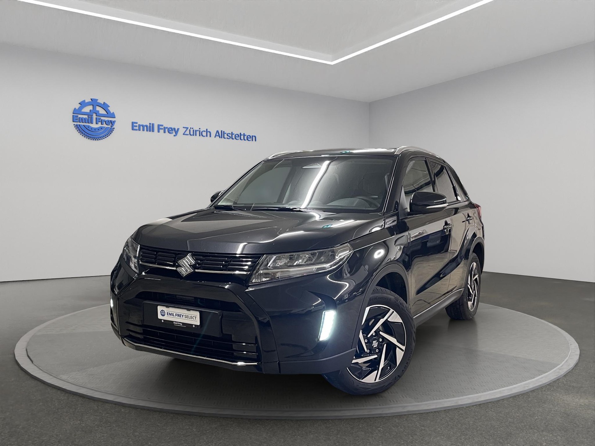 SUZUKI Vitara 1.5 Compact Top Hybrid 4x4-image-0
