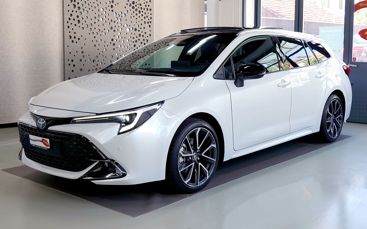 TOYOTA Corolla Touring Sports 2.0 HSD Premium e-CVT, Panorama-image-0