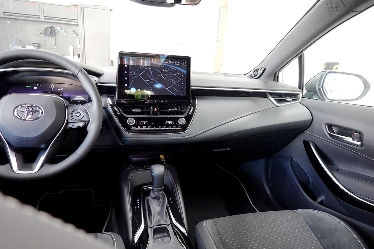 TOYOTA Corolla Touring Sports 2.0 HSD Premium e-CVT, Panorama-image-9