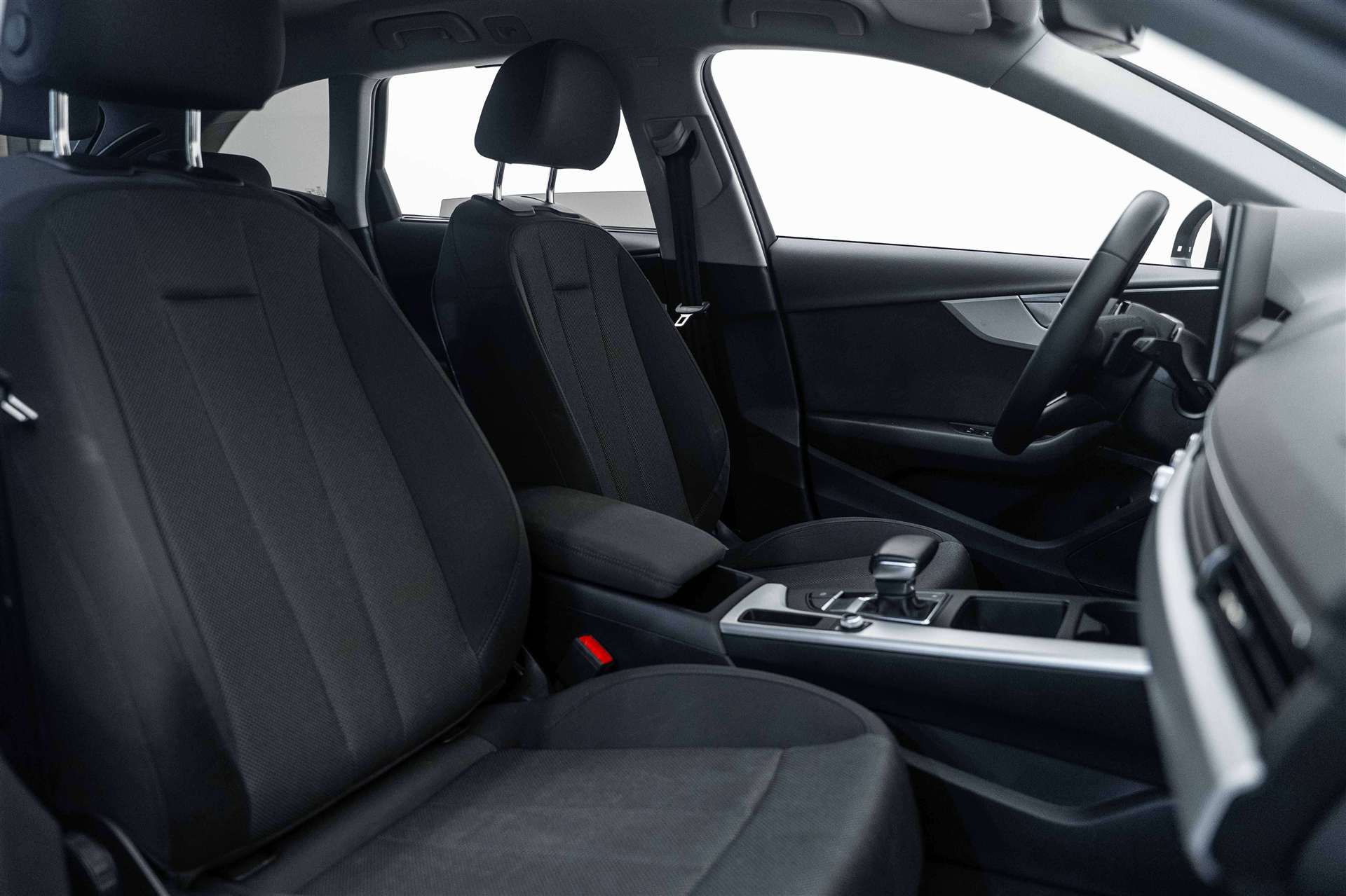 AUDI A4 Avant 35 TFSI S-tronic Automat-image-11