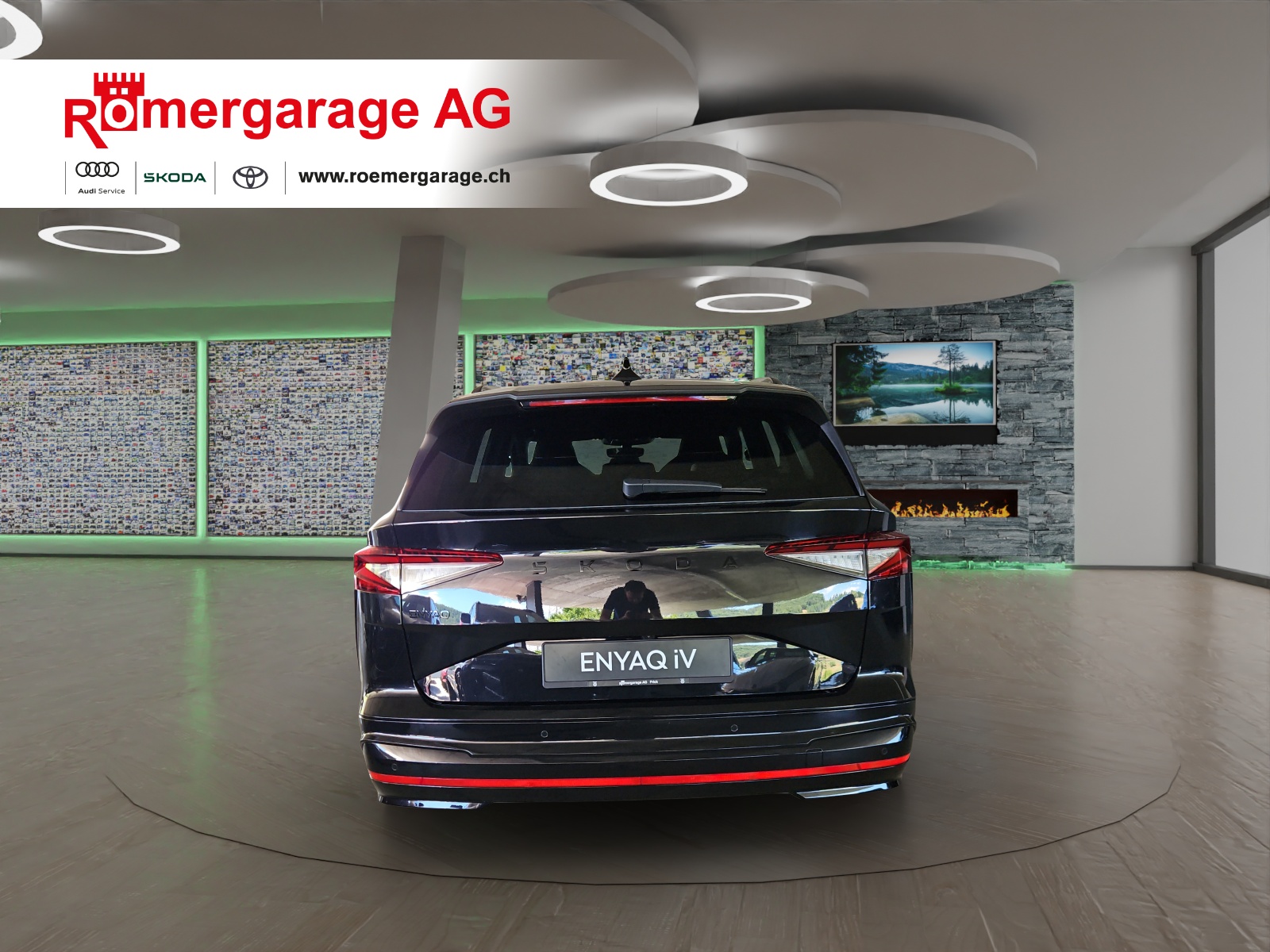 SKODA Enyaq 4x4 RS-image-2