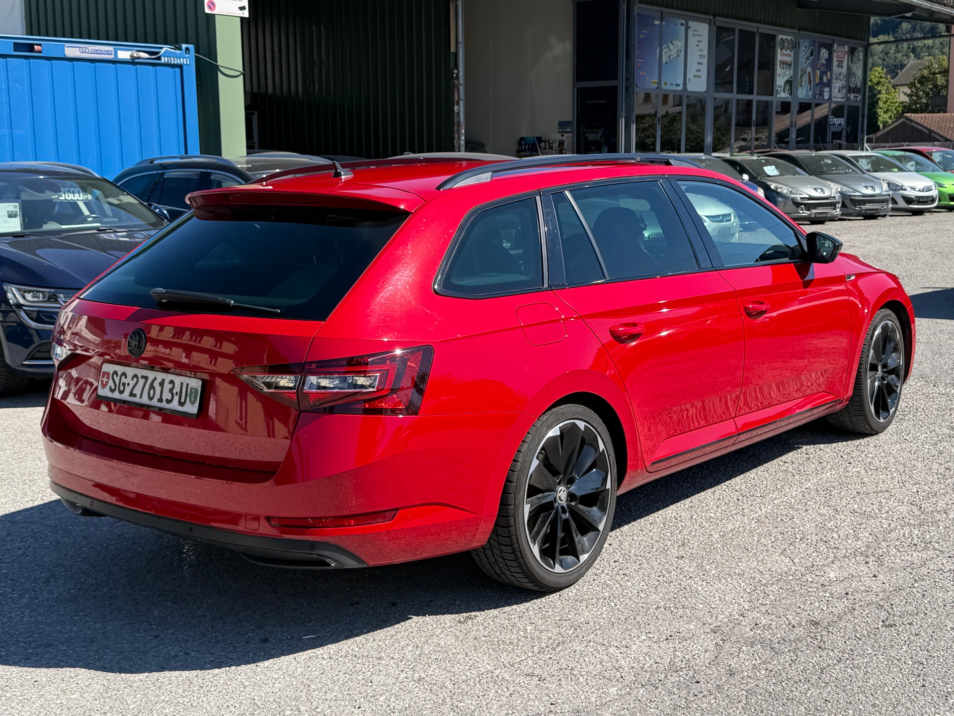 SKODA Superb Combi 2.0 TDi SportLine+ 4x4 DSG-image-12