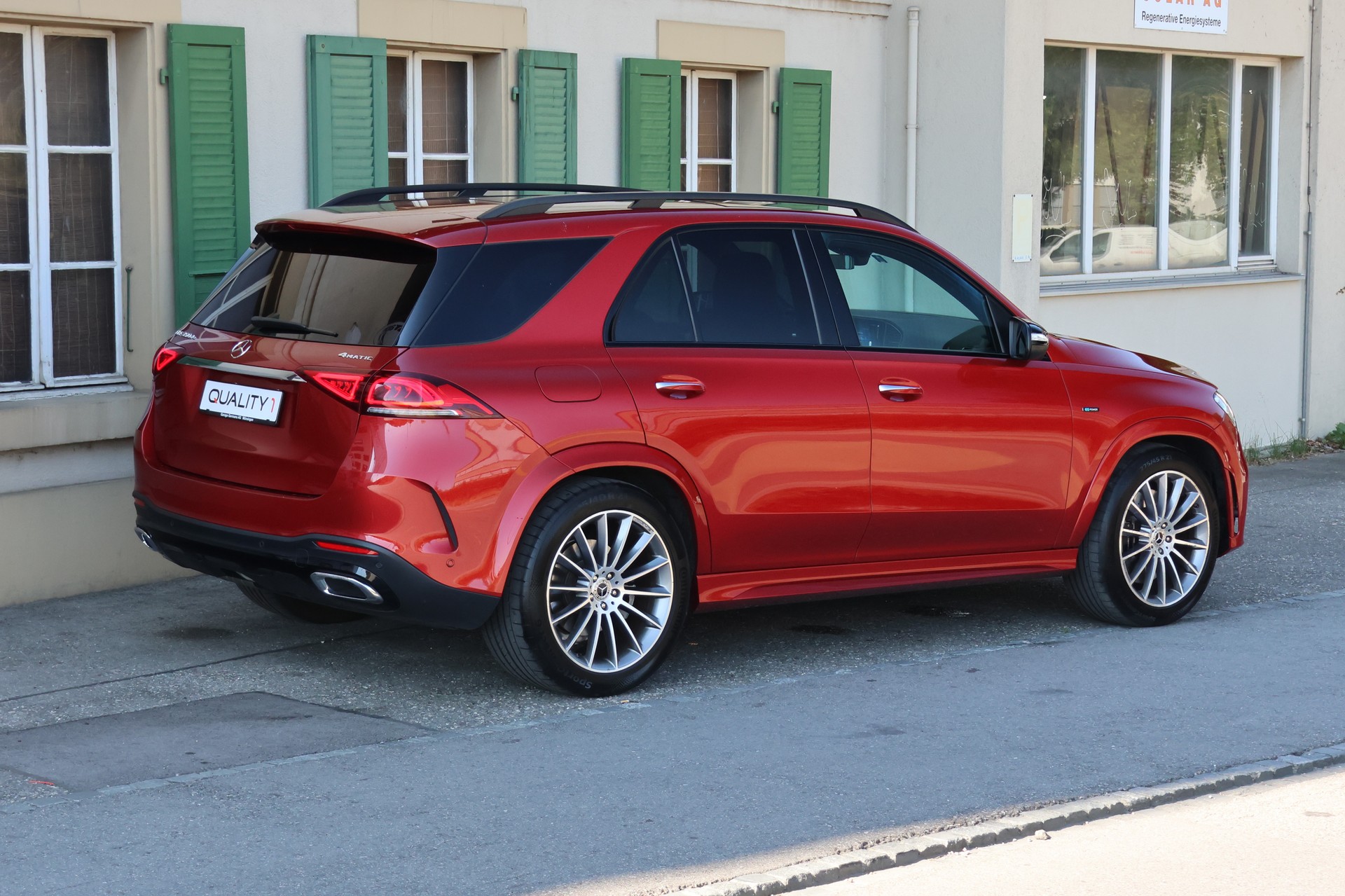 MERCEDES-BENZ GLE 350 de 4Matic AMG Line 9G-Tronic-image-5