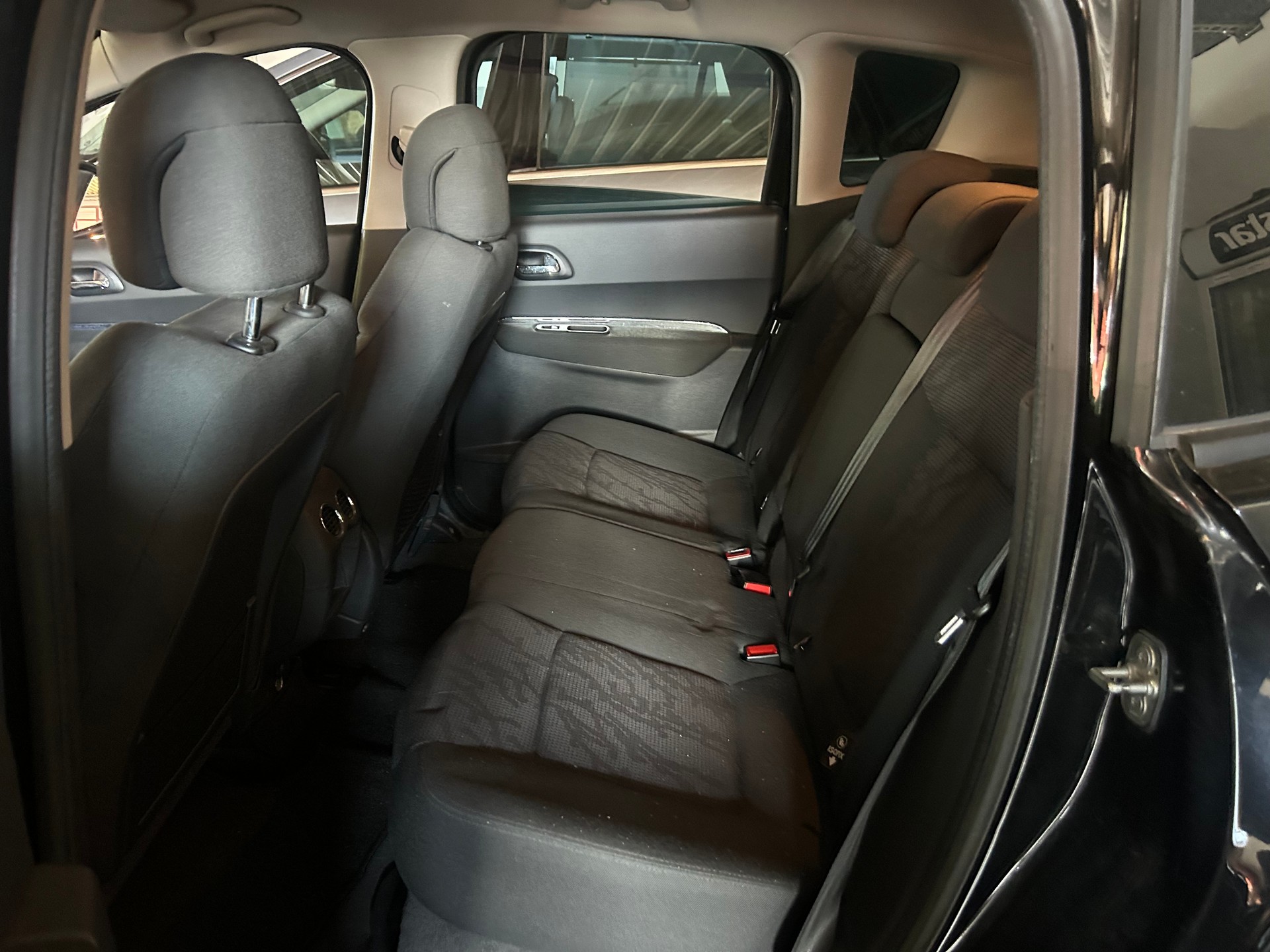 PEUGEOT 3008 1.6 16V T Platinum-image-11